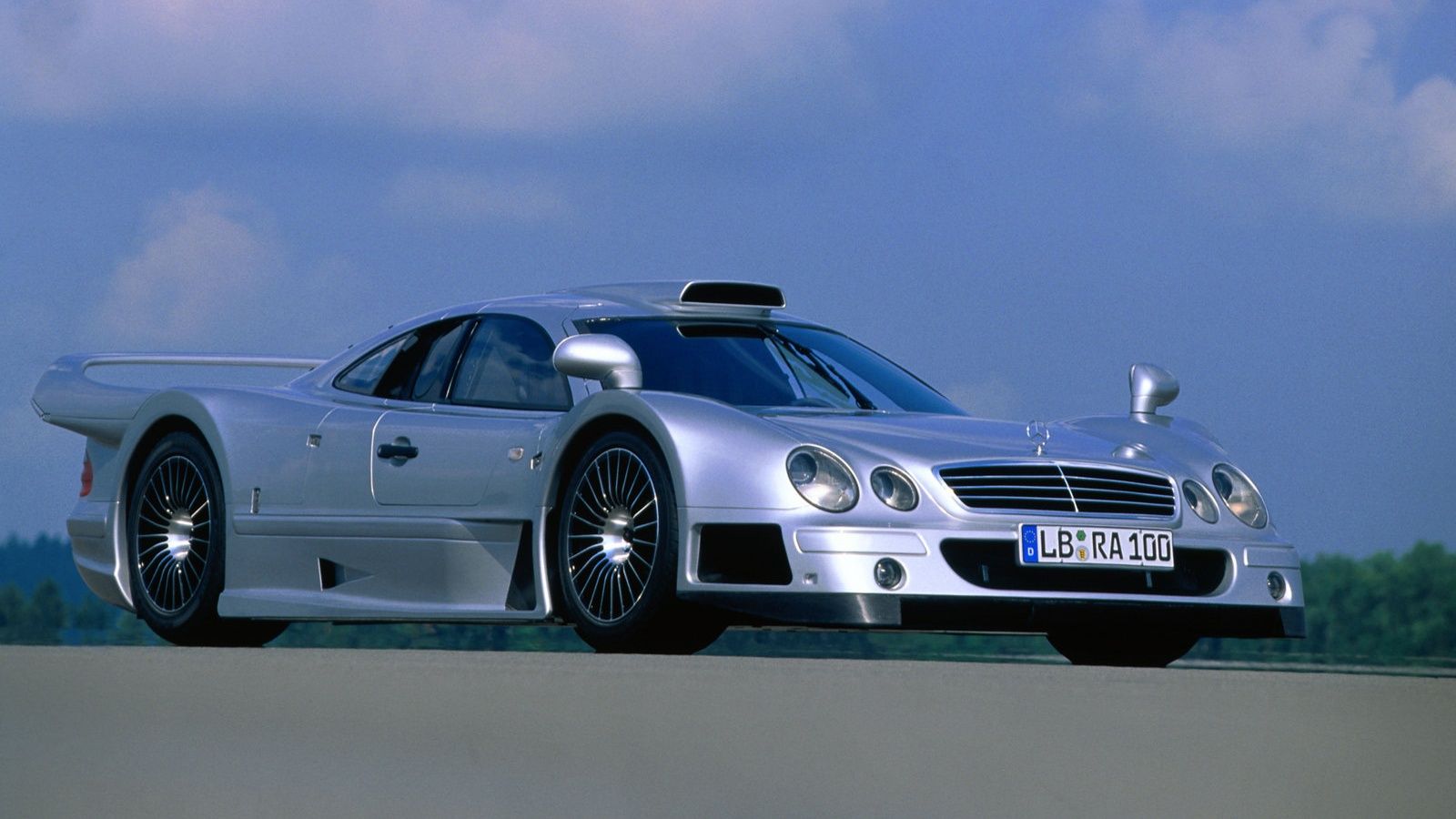A front 3/4 shot of a 1999 Mercedes-Benz CLK GTR