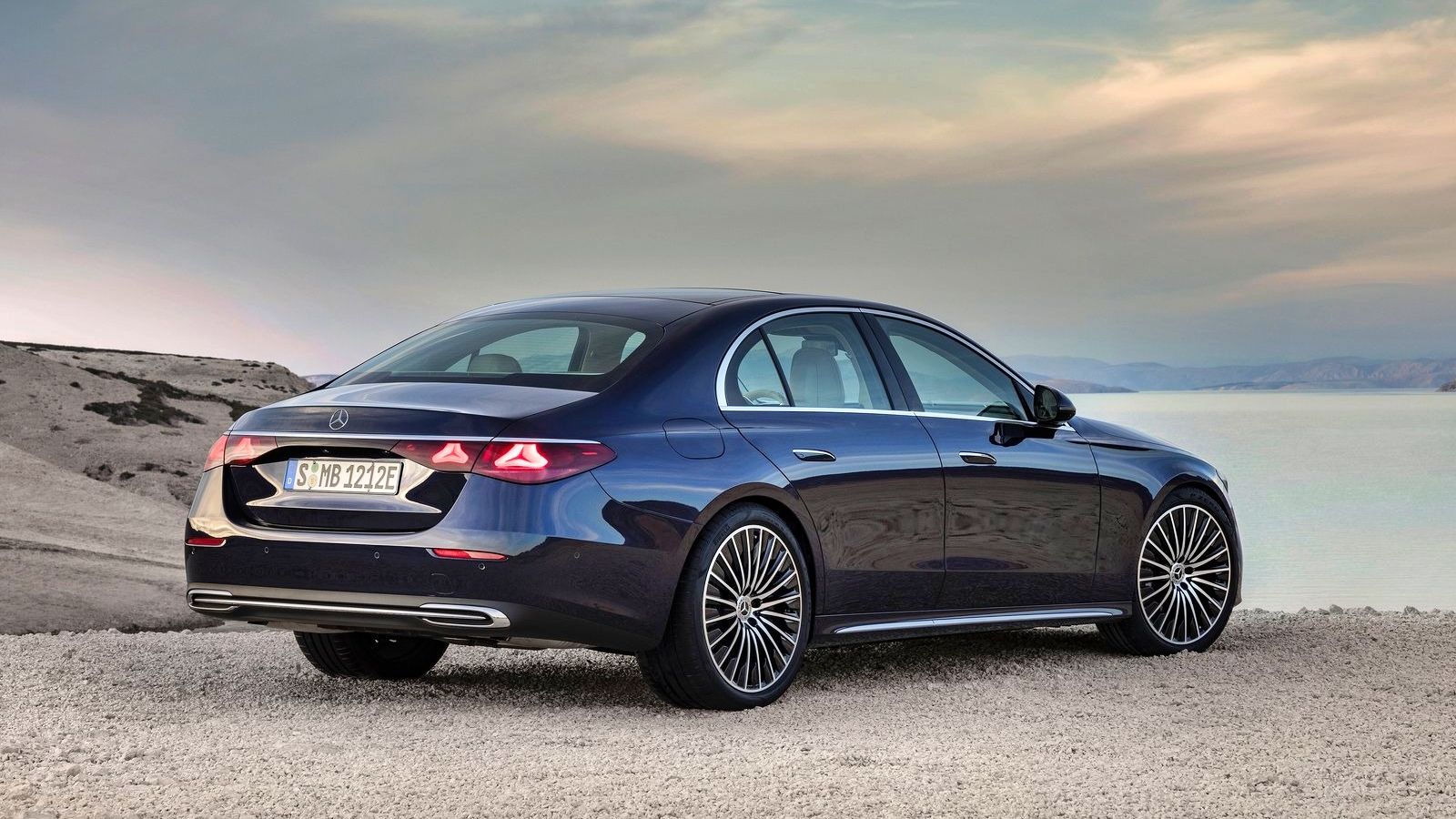 Why The 2024 MercedesBenz EClass Is Essentially A Baby SClass