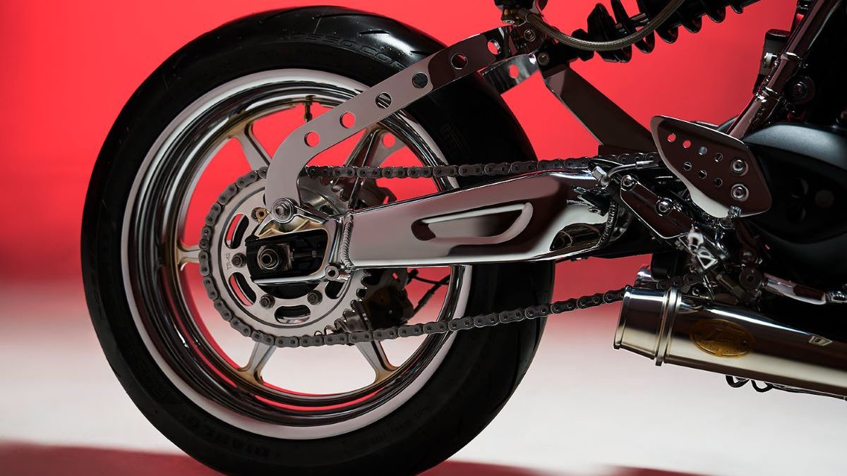 Chrome Rudal Sepeda Motor Tamarit