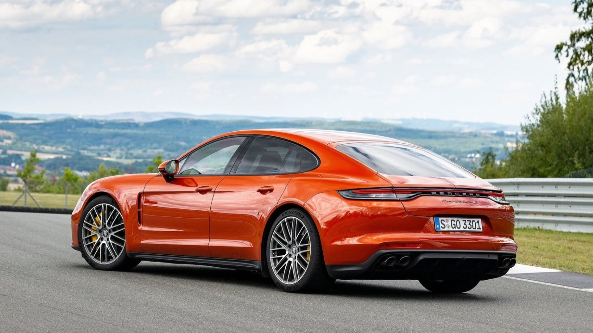 2021 Porsche Panamera Turbo S rear view 