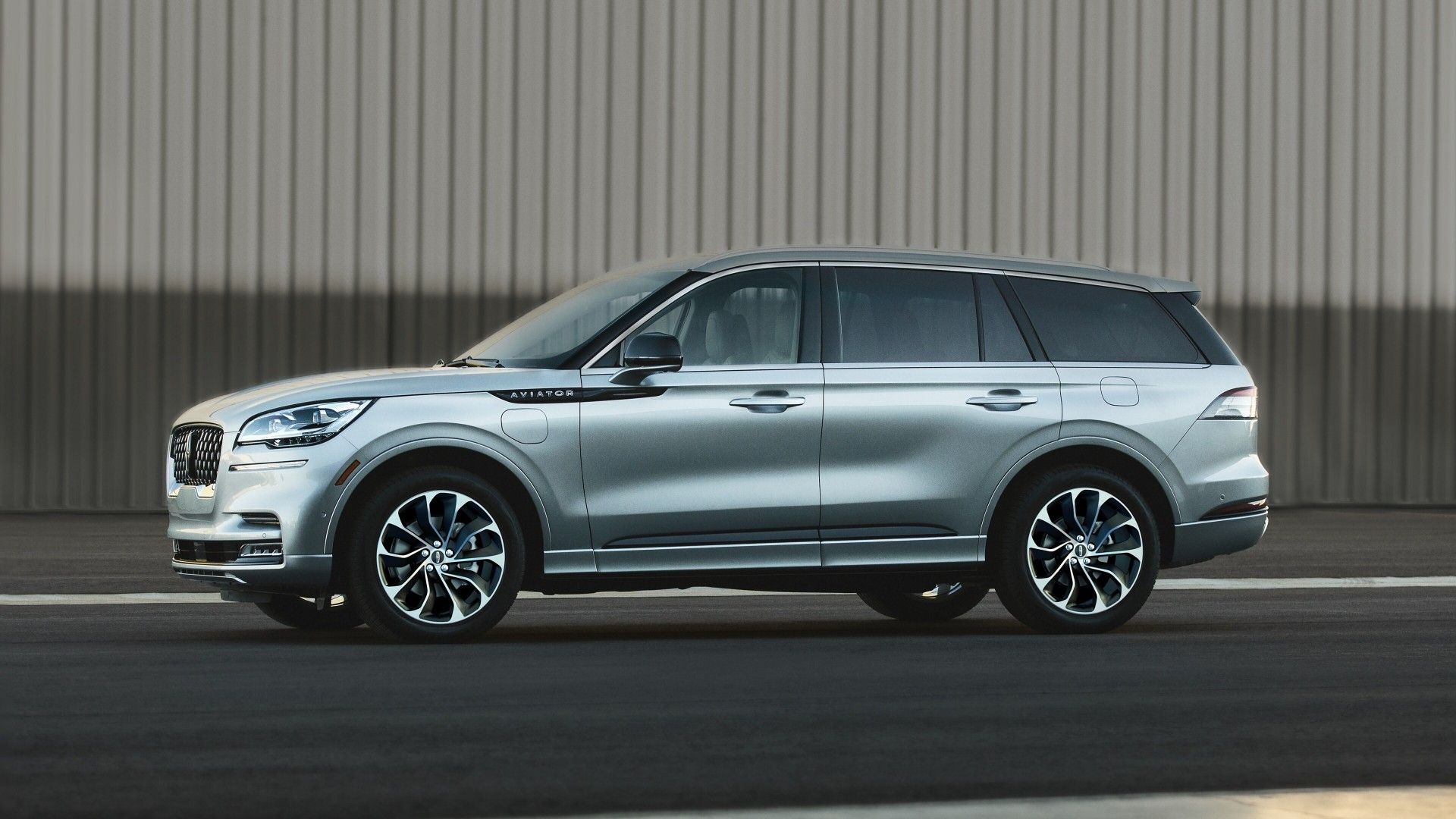 2024 Lincoln SUV Lineup: Models, Pricing, Features, And Performance