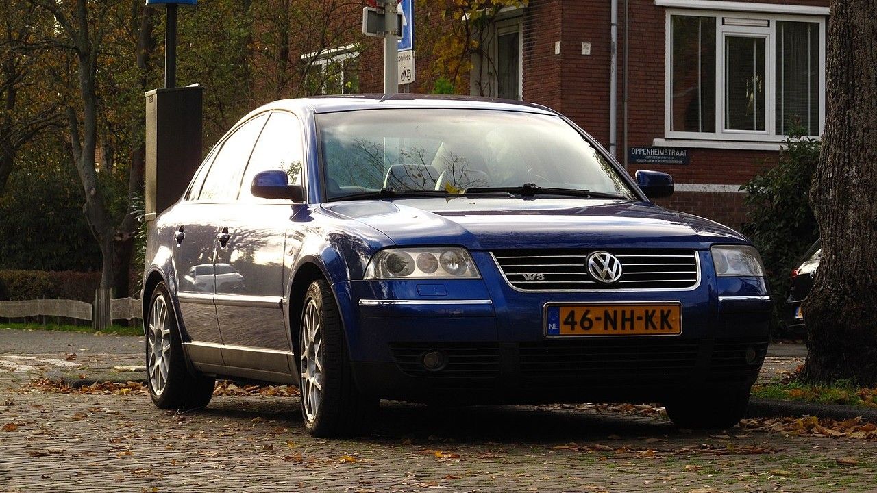 Volkswagen Passat W8 2003