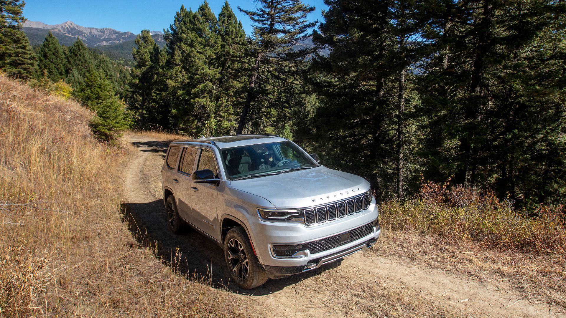 10 SUVs With The Best Towing Capacity, Ranked