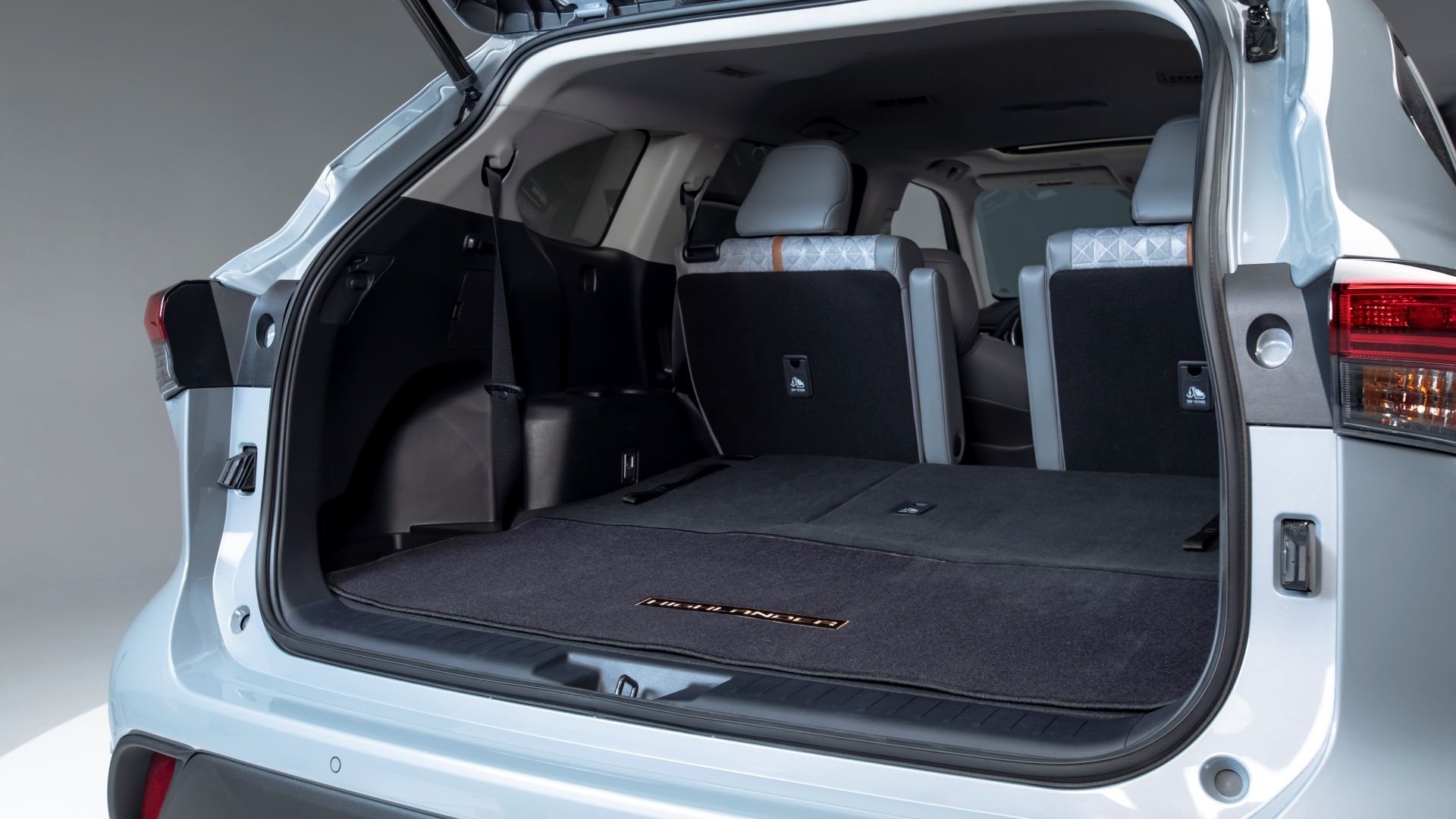 2023 Toyota Highlander Rear Interior