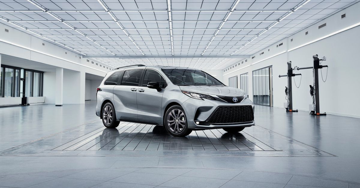 2023_toyota_sienna_25th_annive
