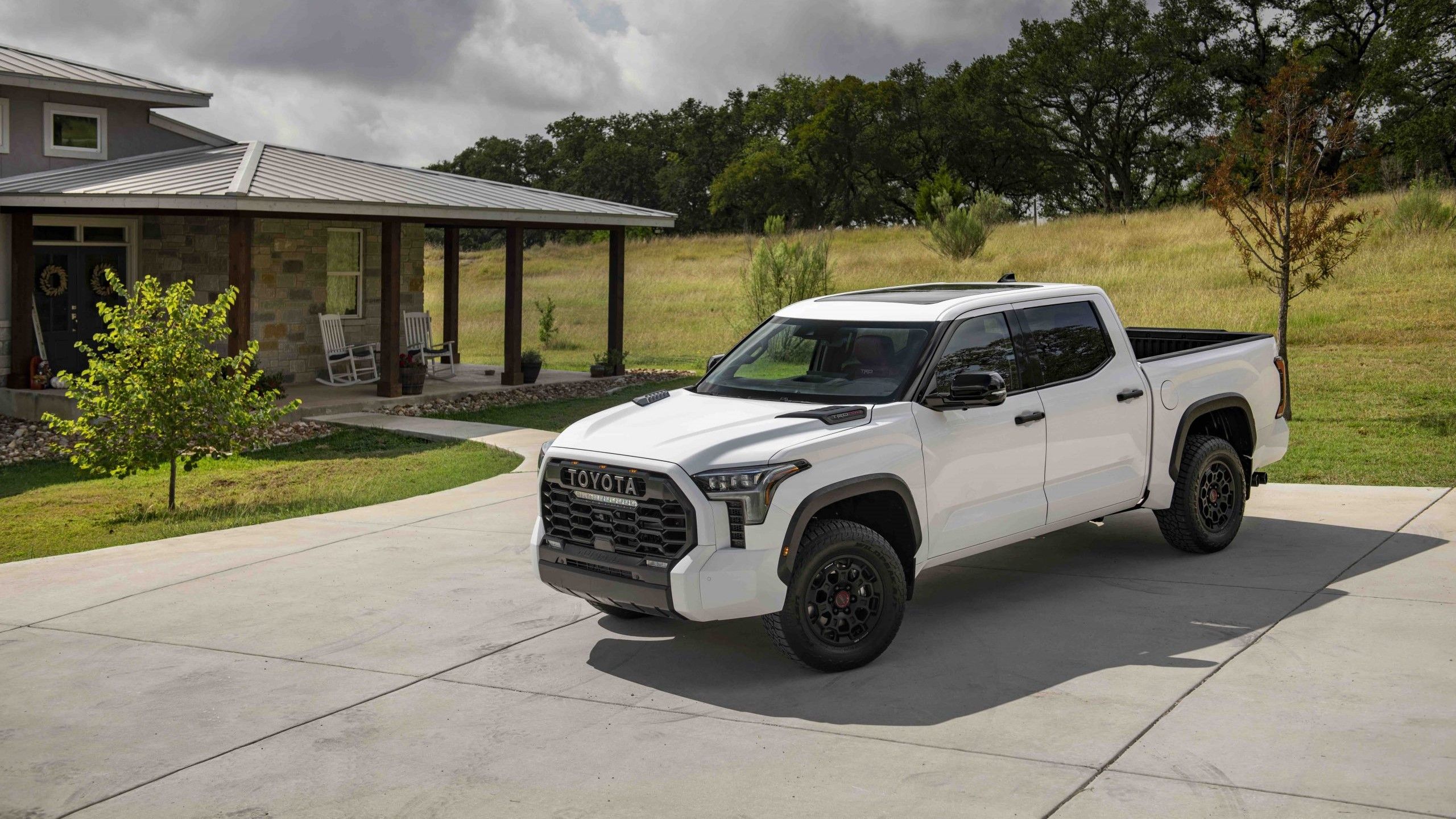 10 Things To Know About The Toyota Tundra i-FORCE MAX Hybrid