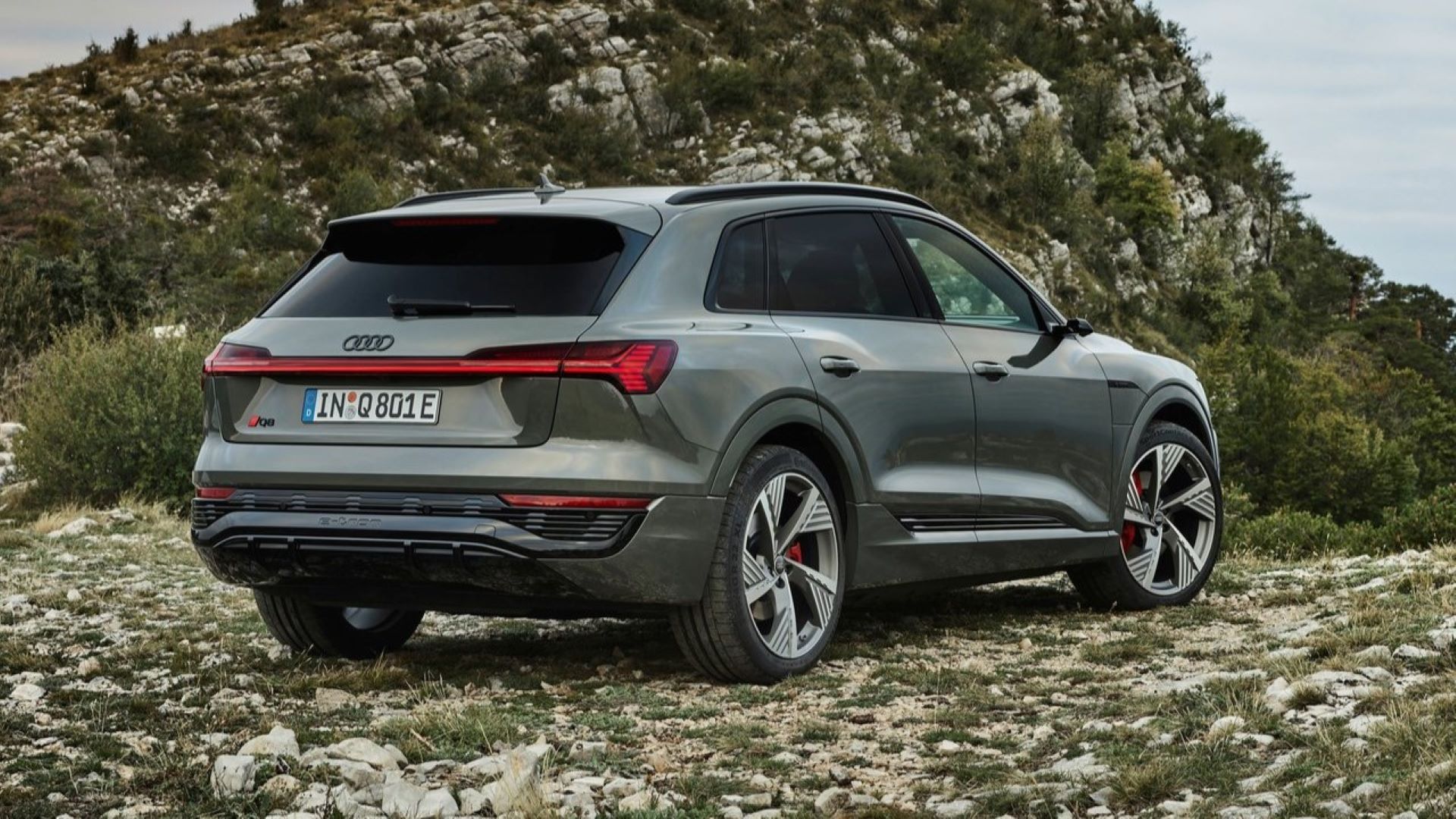 10 Things To Know About The Audi Q8 eTron