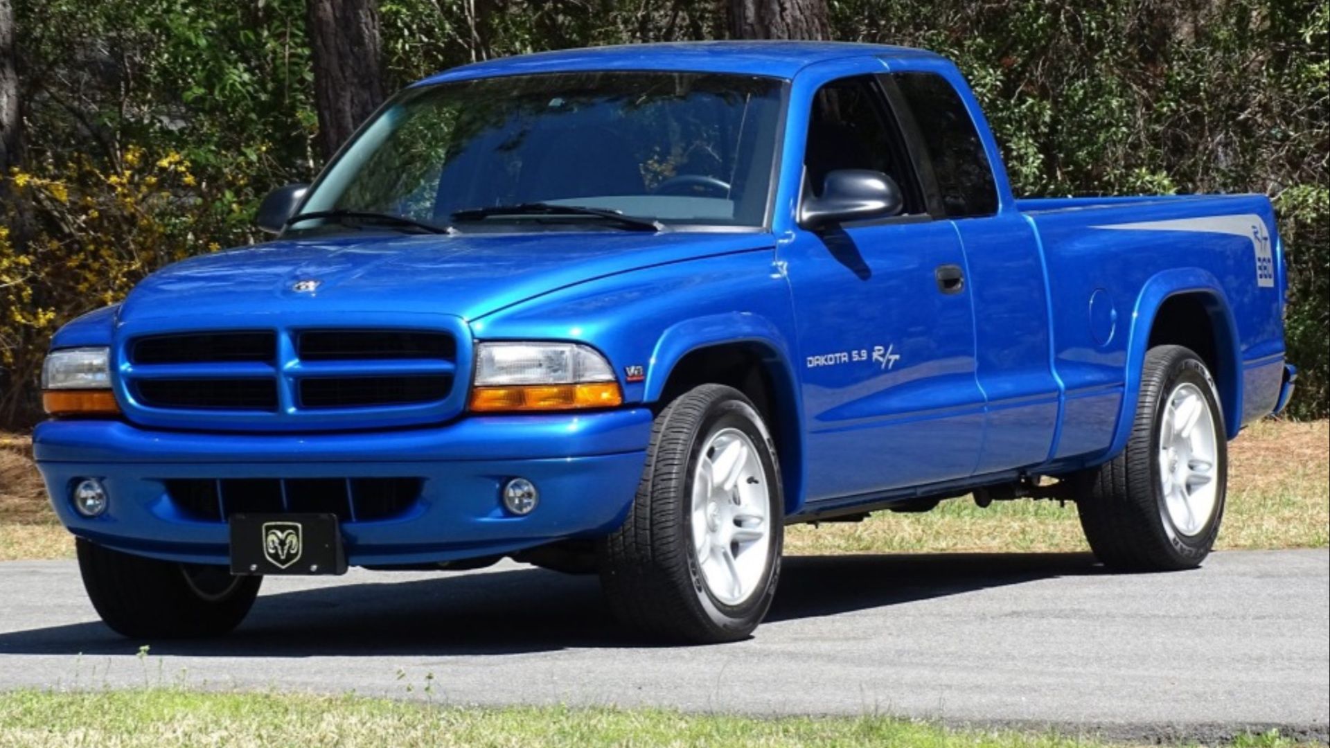 Blue 1998 Dodge Dakota R/T