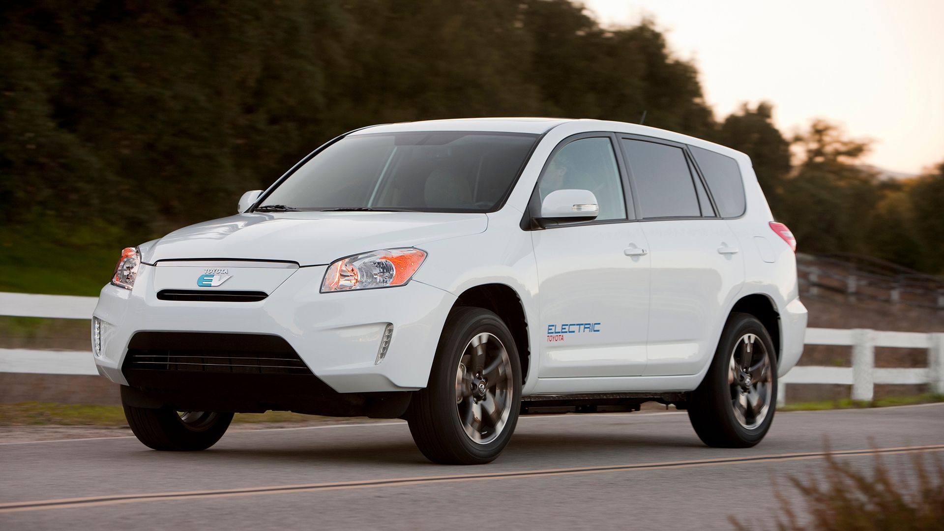 Toyota rav4 on sale all electric