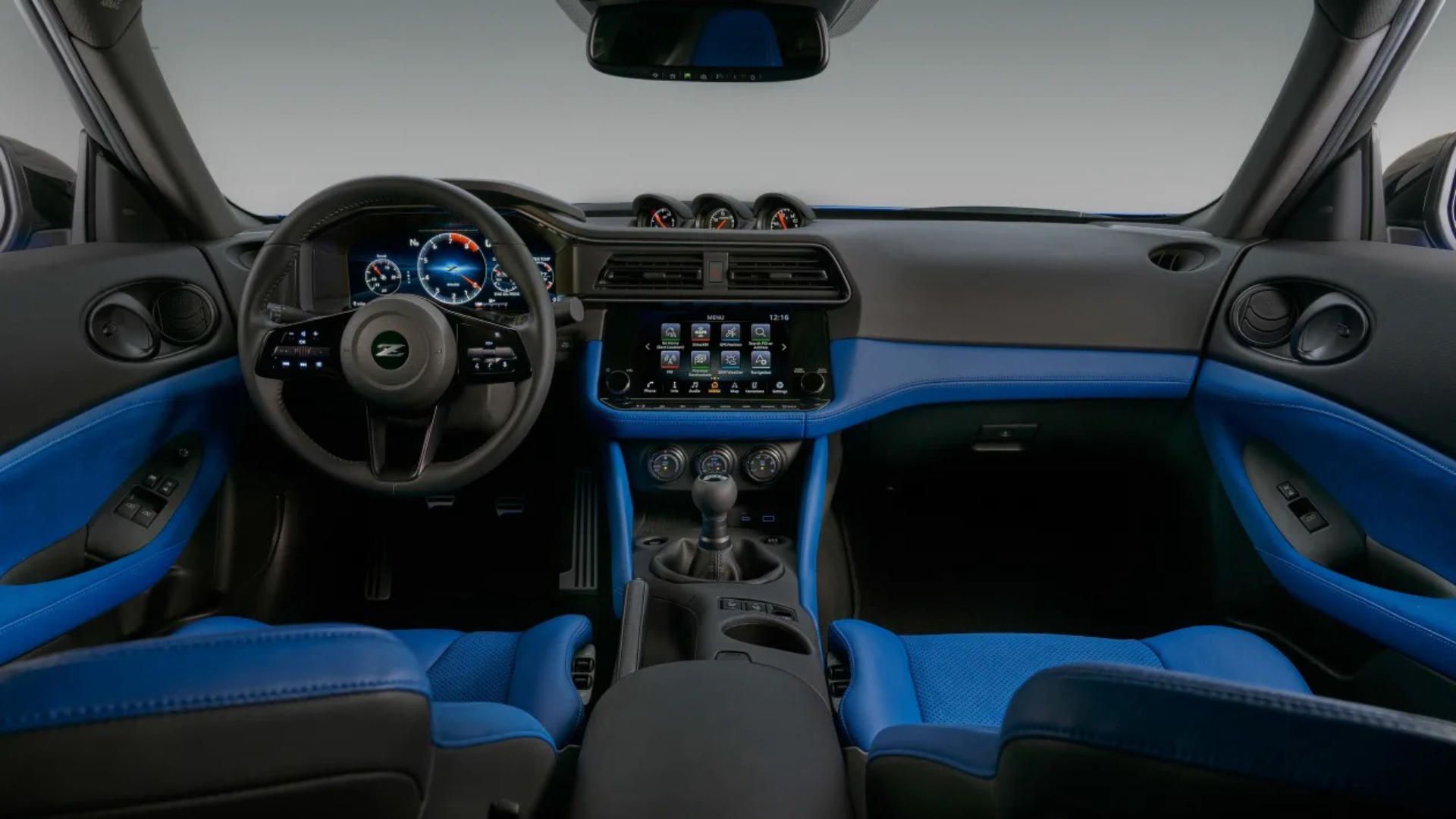Interior do Nissan Z Nismo