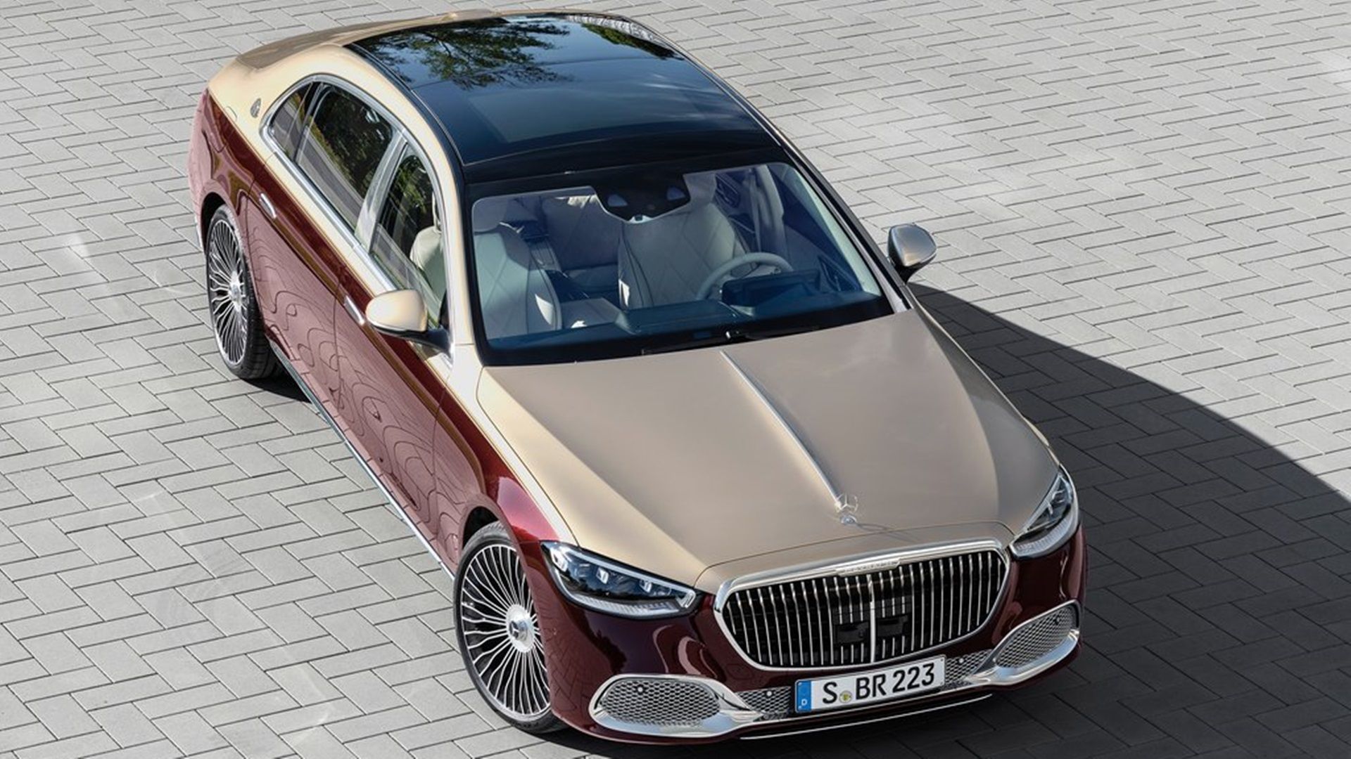 Front Aerial view of a two-tone 2023 Mercedes-Benz S Class Maybach