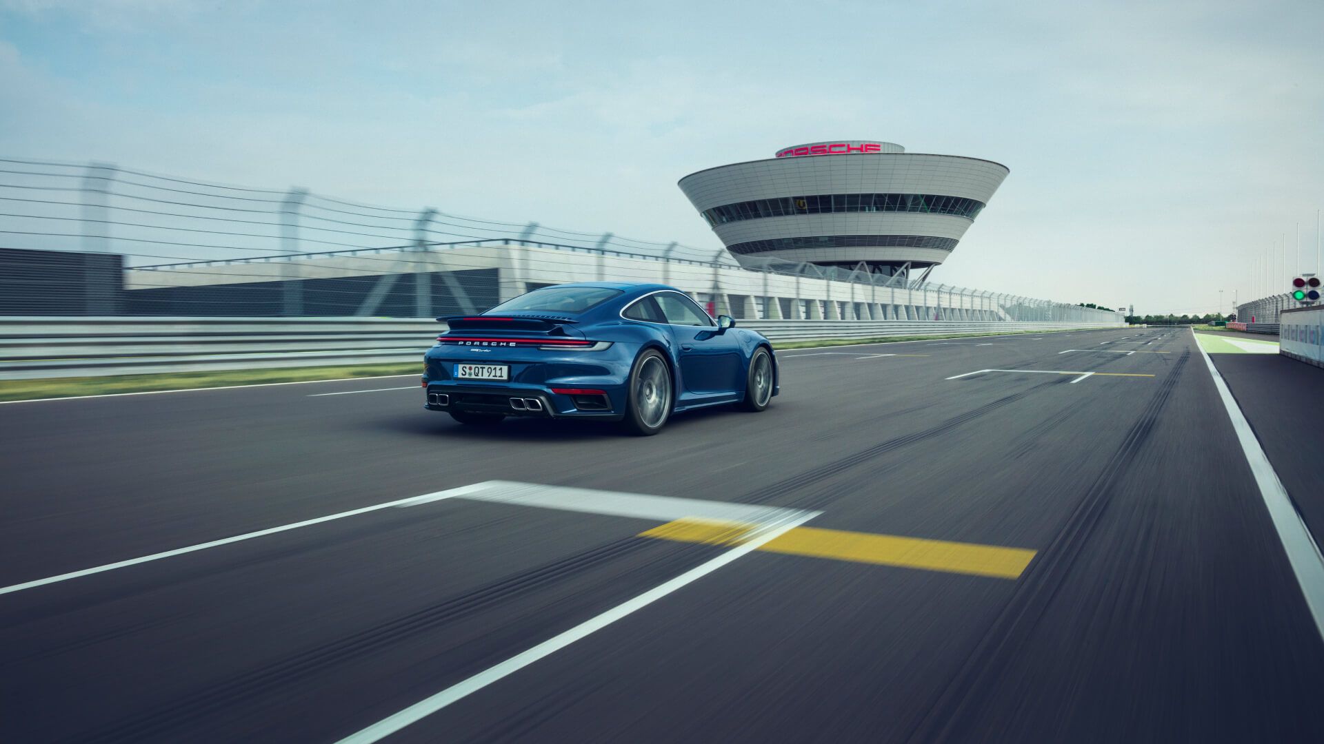 Porsche 911 on track