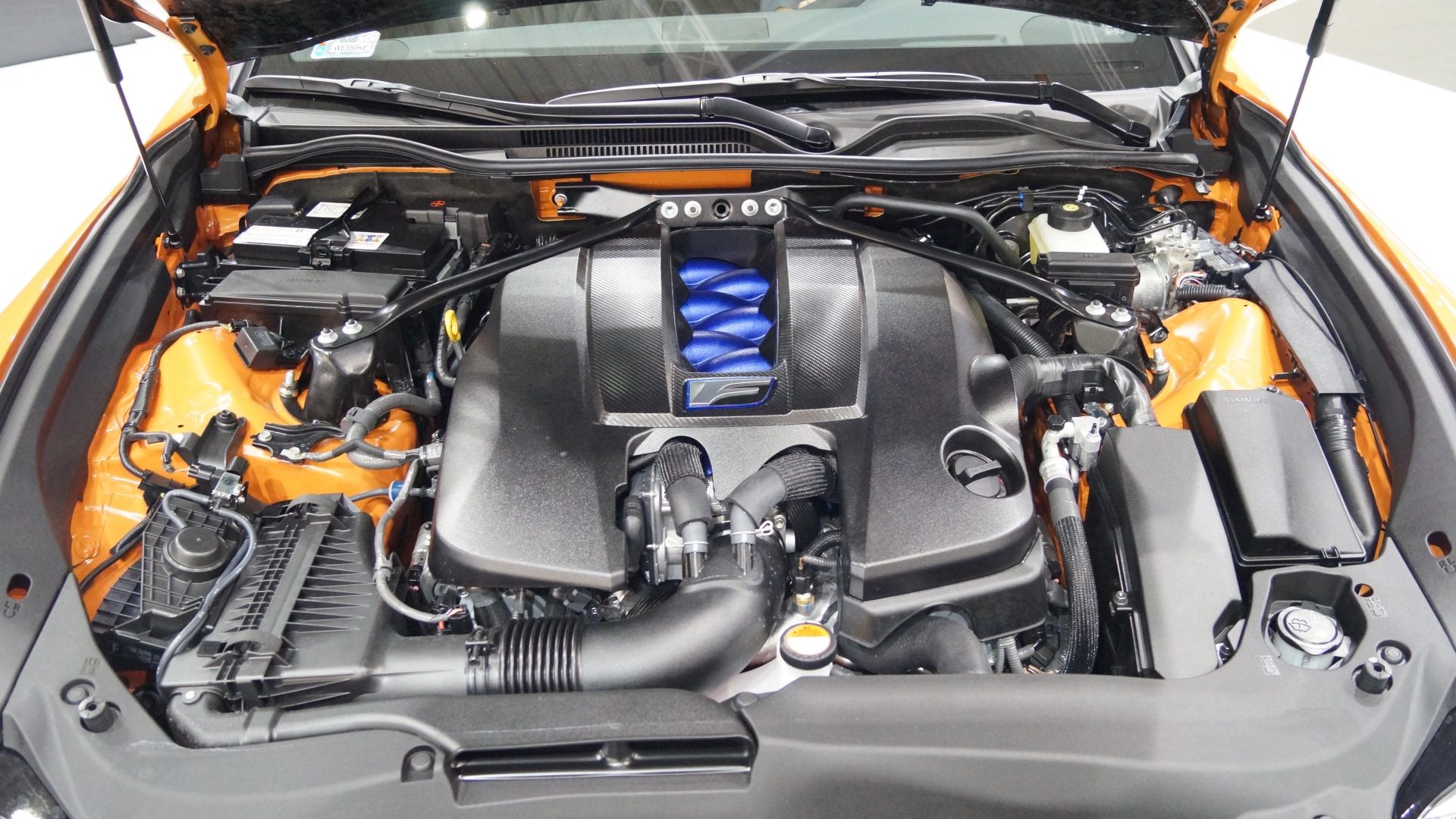 Motor Toyota / Lexus 2UR-GSE 5,0 litros V-8 