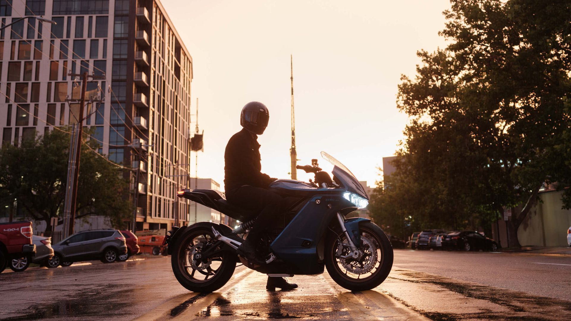Zero SR/S electric motorcycle