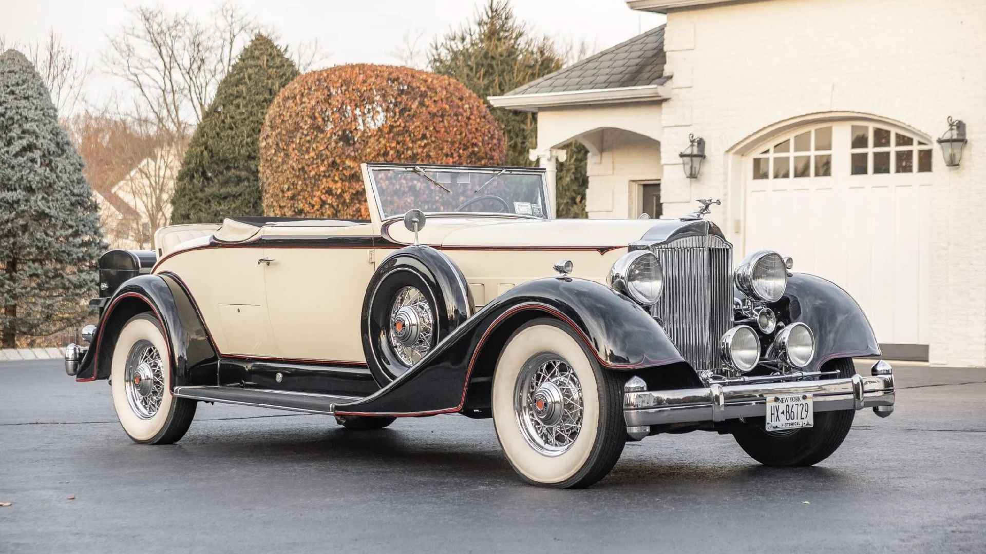 1934 Packard Super Eight 1104 Coupe Roadster