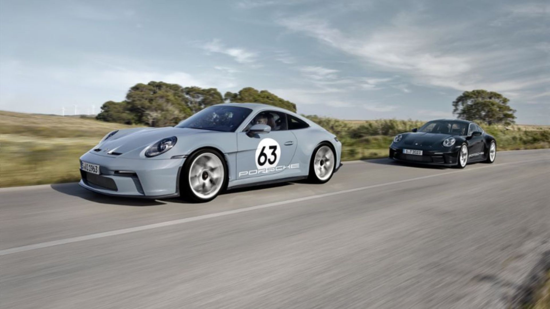The new Porsche 911 S/T