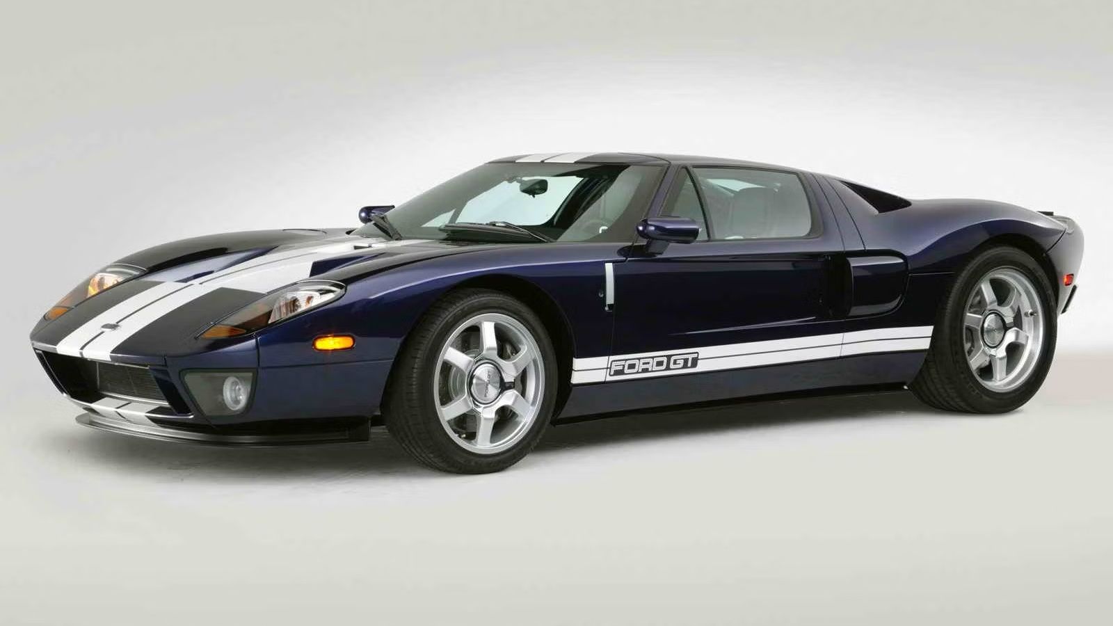 Azul 2005 - 2006 Ford GT