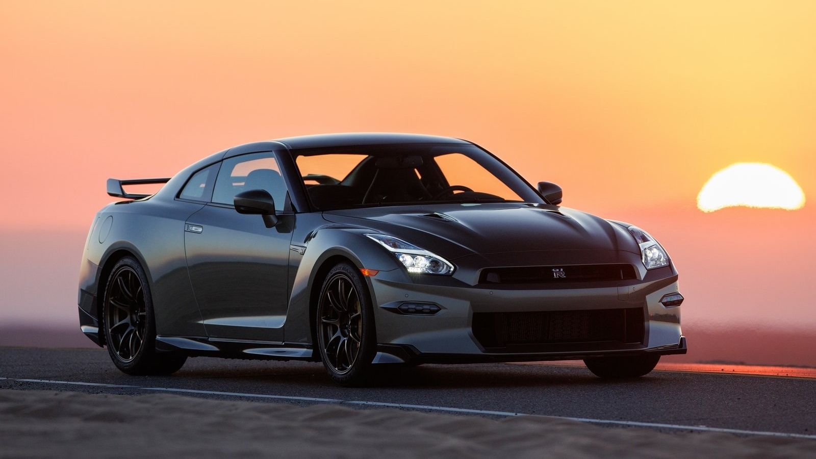 2024 Nissan GT-R parked