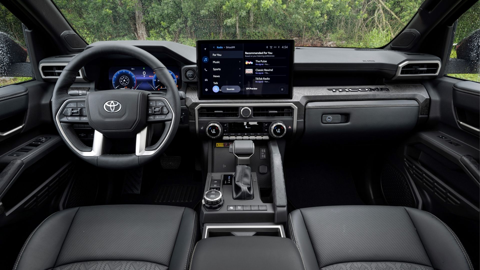 Interior do Toyota Tacoma 2024