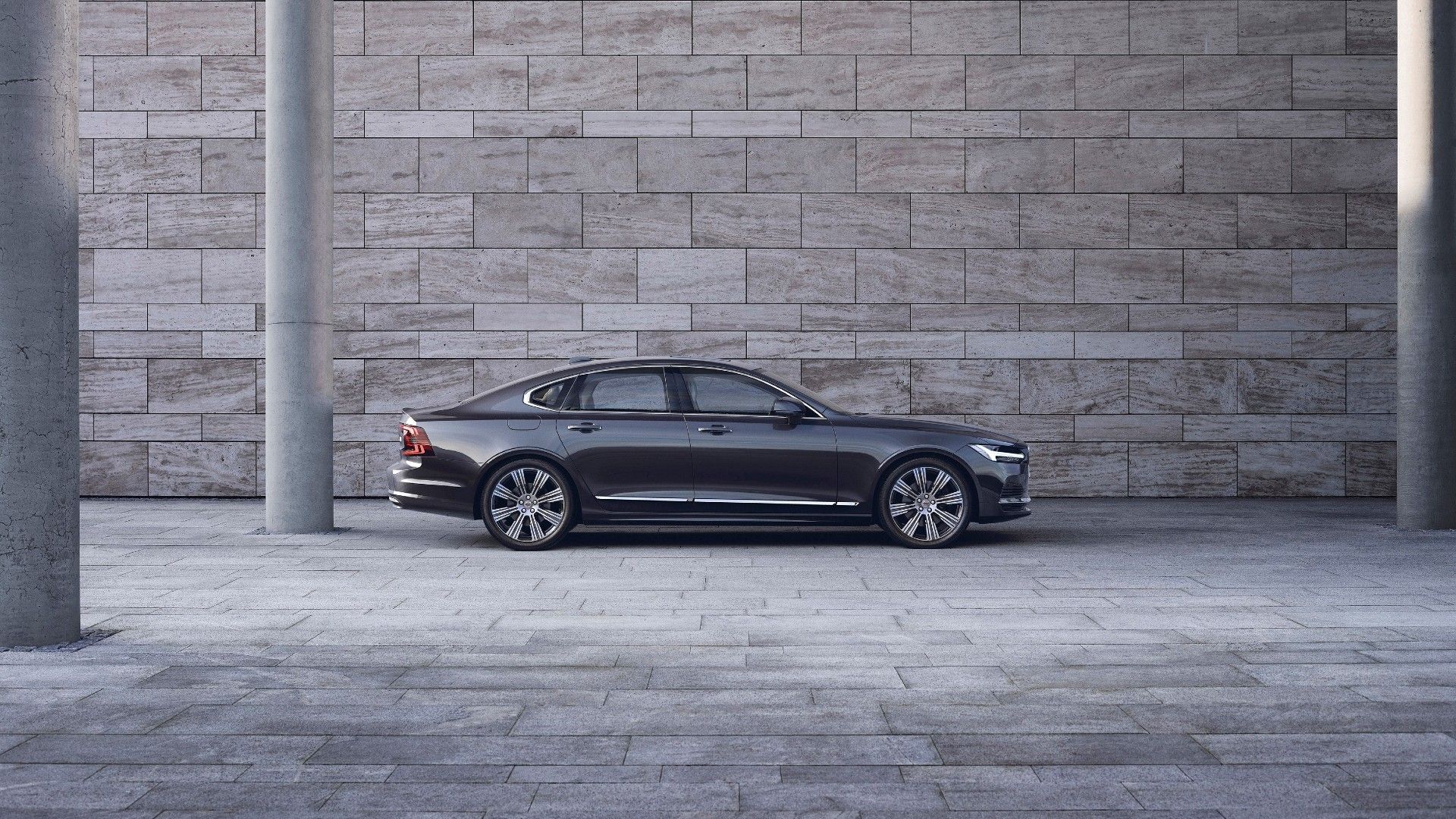 Black 2024 Volvo S90 Recharge Parked