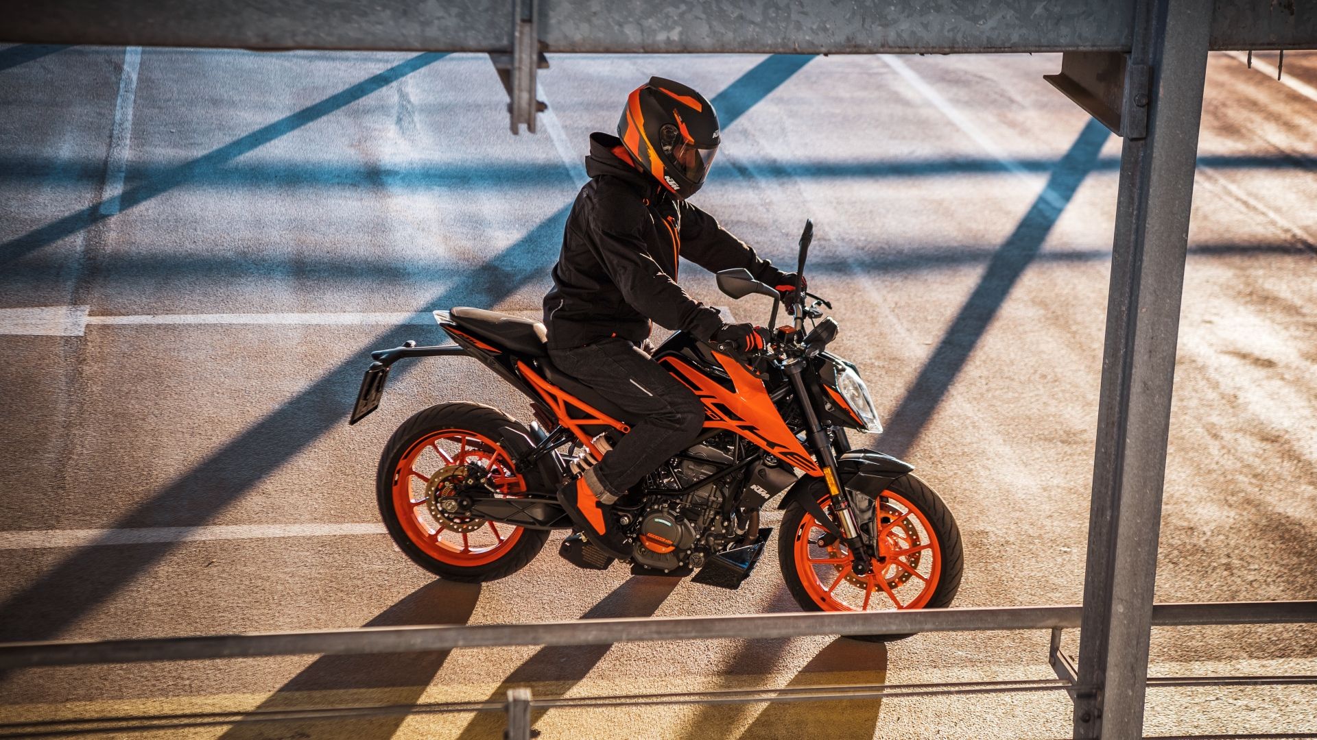 10 Things That Make The KTM 200 Duke Stand Out