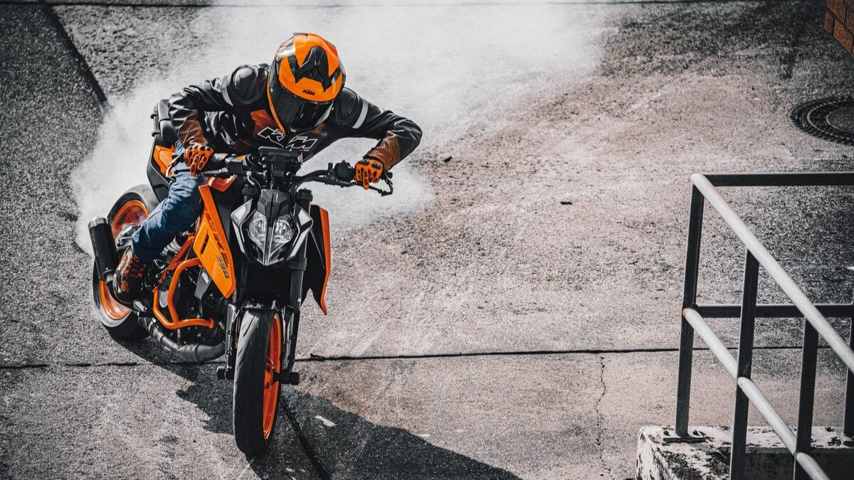 10 Great Bikes For Would-Be Stunt Riders