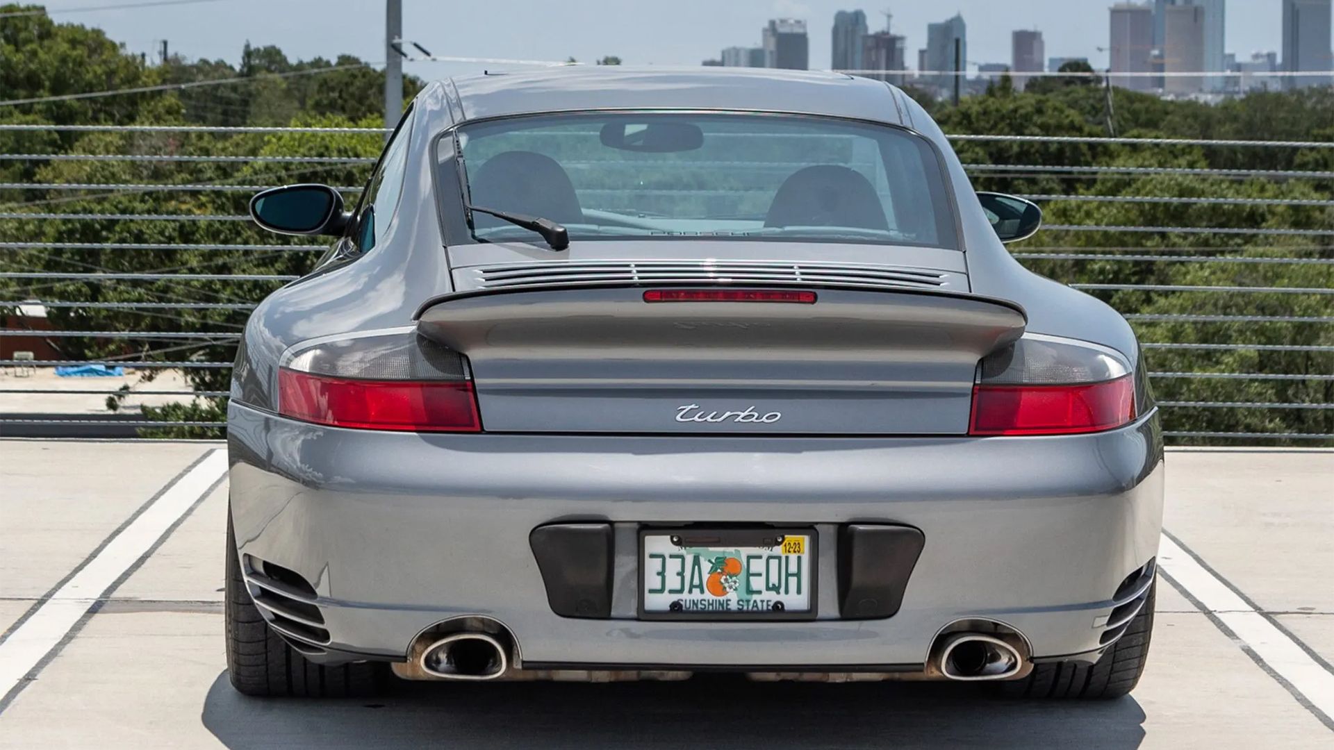 Porsche 911 996