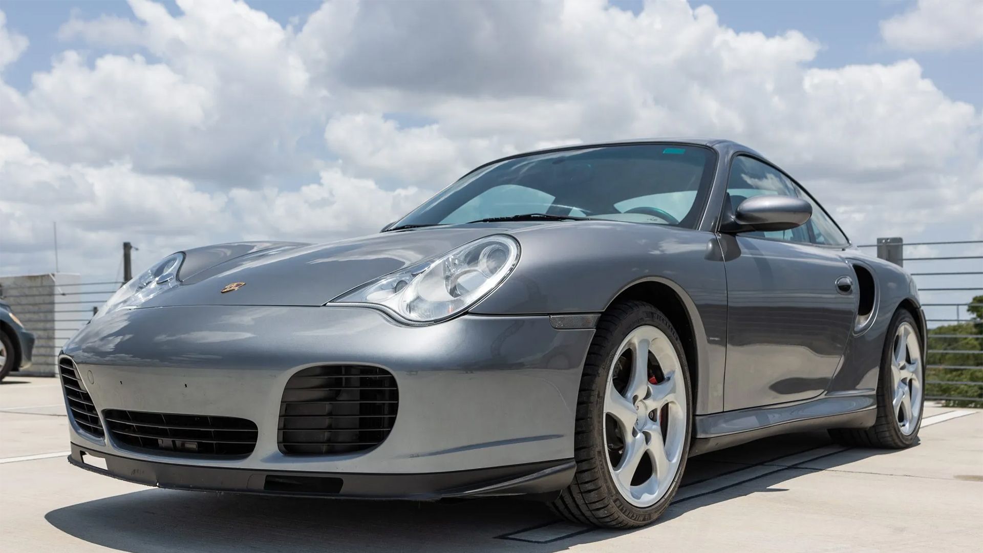 Porsche 911 996