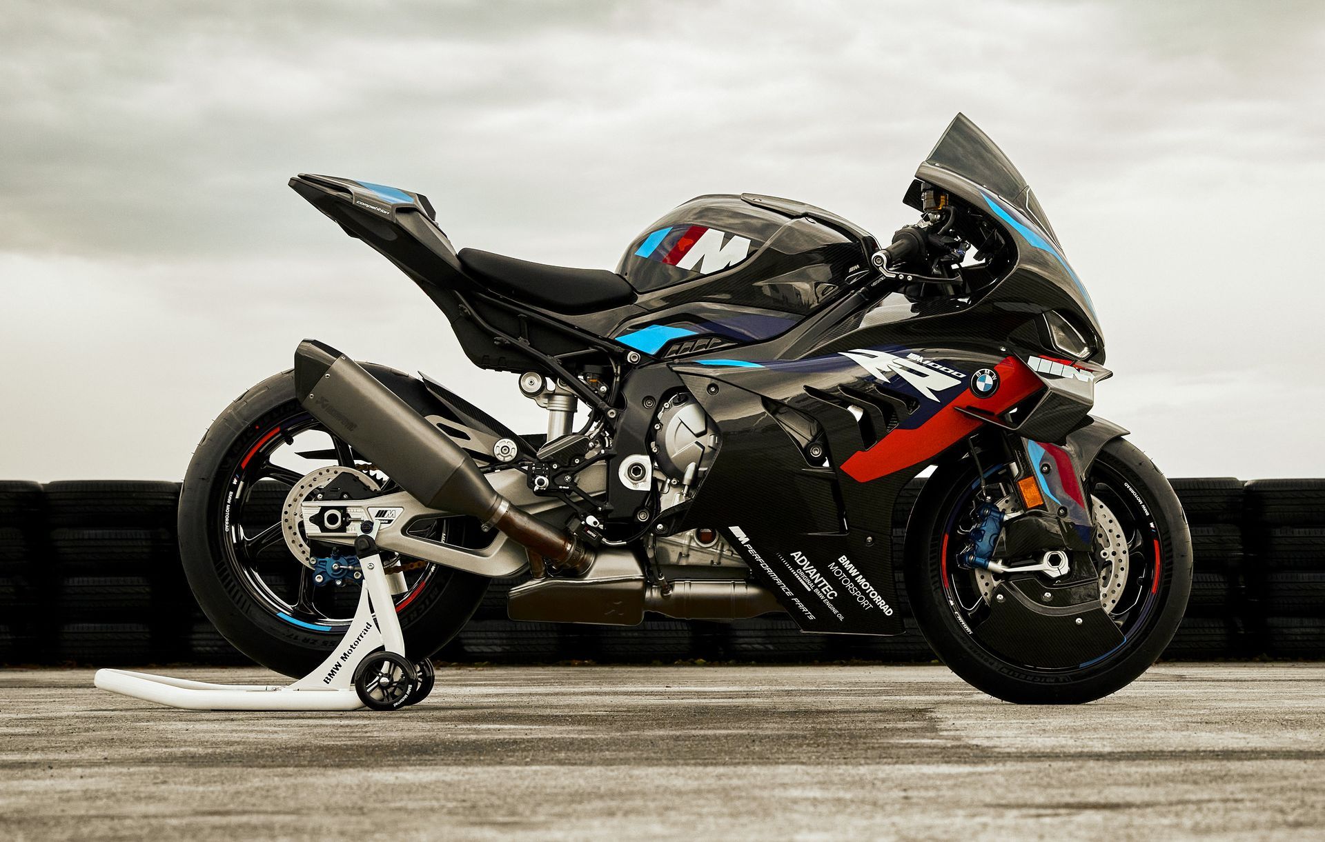 2024 BMW M 1000 RR: Performance, Price, And Photos