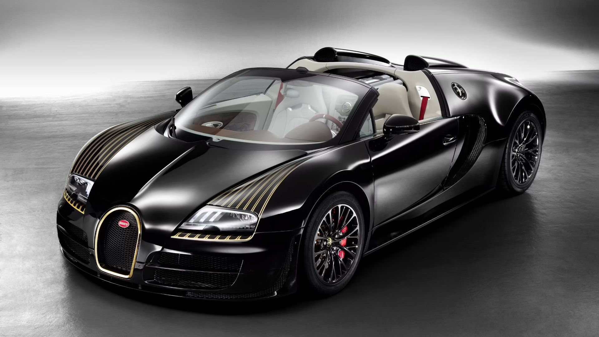 2005 Bugatti Veyron in Black 