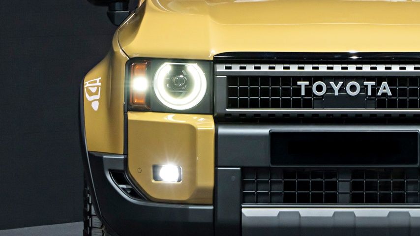 Decoding The 2005 Toyota Land Cruiser:  A Spec By Spec Breakdown - htqu3pz