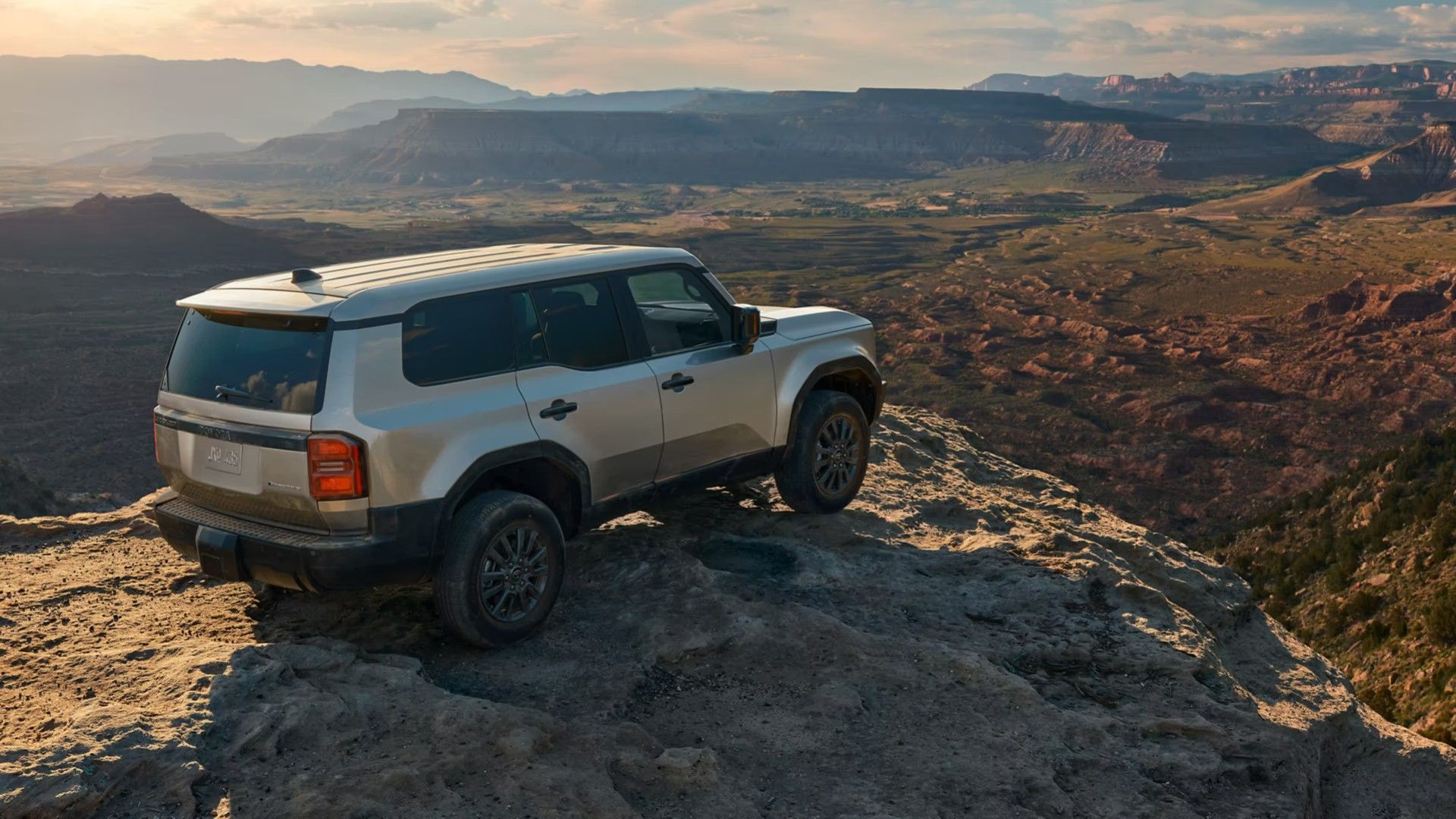 2024 Toyota Land Cruiser Hybrid in Metallic Gray 