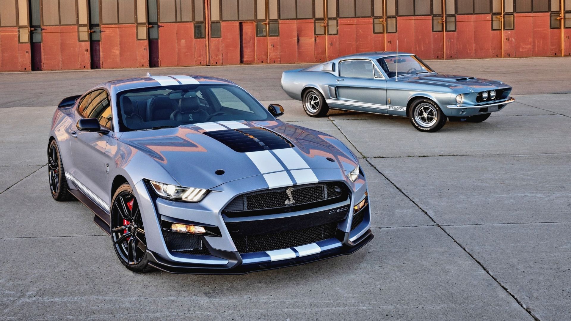 Blue 2022 Ford Mustang Shelby GT500