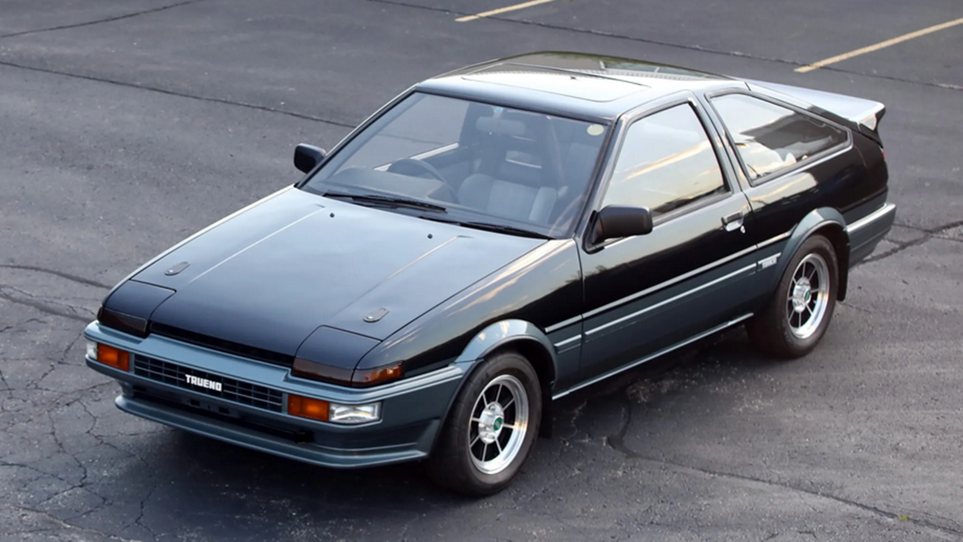 1985 丰田 Sprinter Trueno AE86 GT