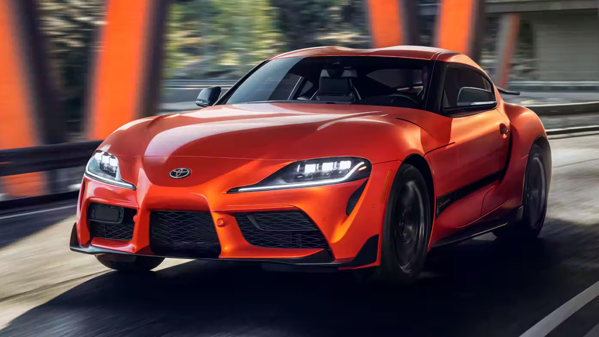 Foto de rastreamento do quarto dianteiro do Toyota Supra