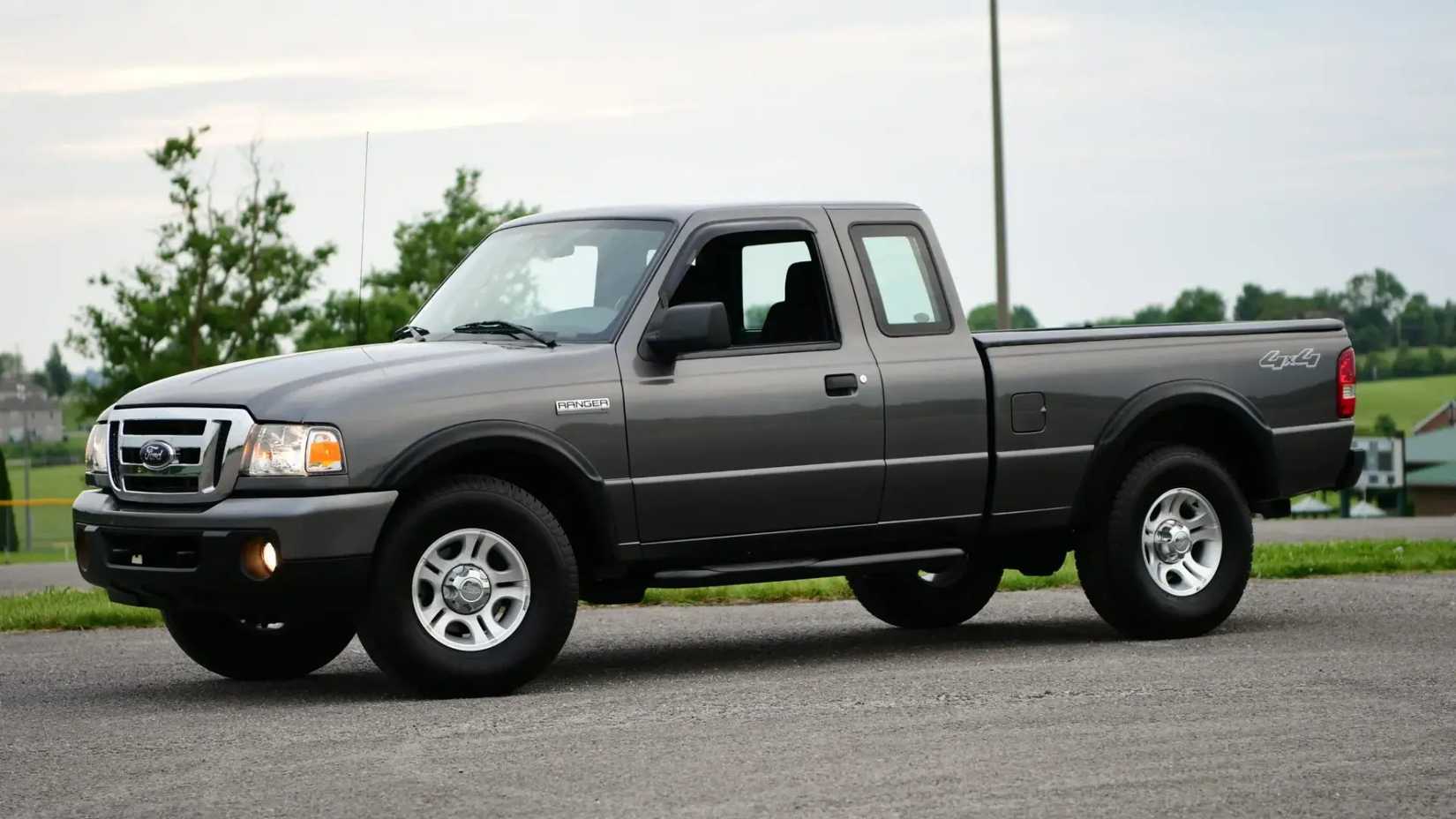 10 Reliable Trucks From The Early 2000s That Won’t Break The Bank