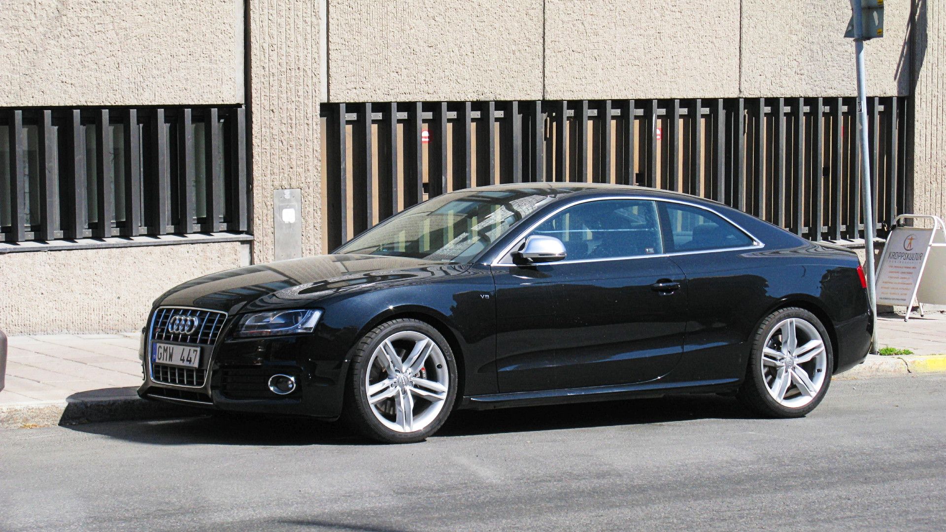 Black 2010 Audi S5 Quattro Coupe profile shot