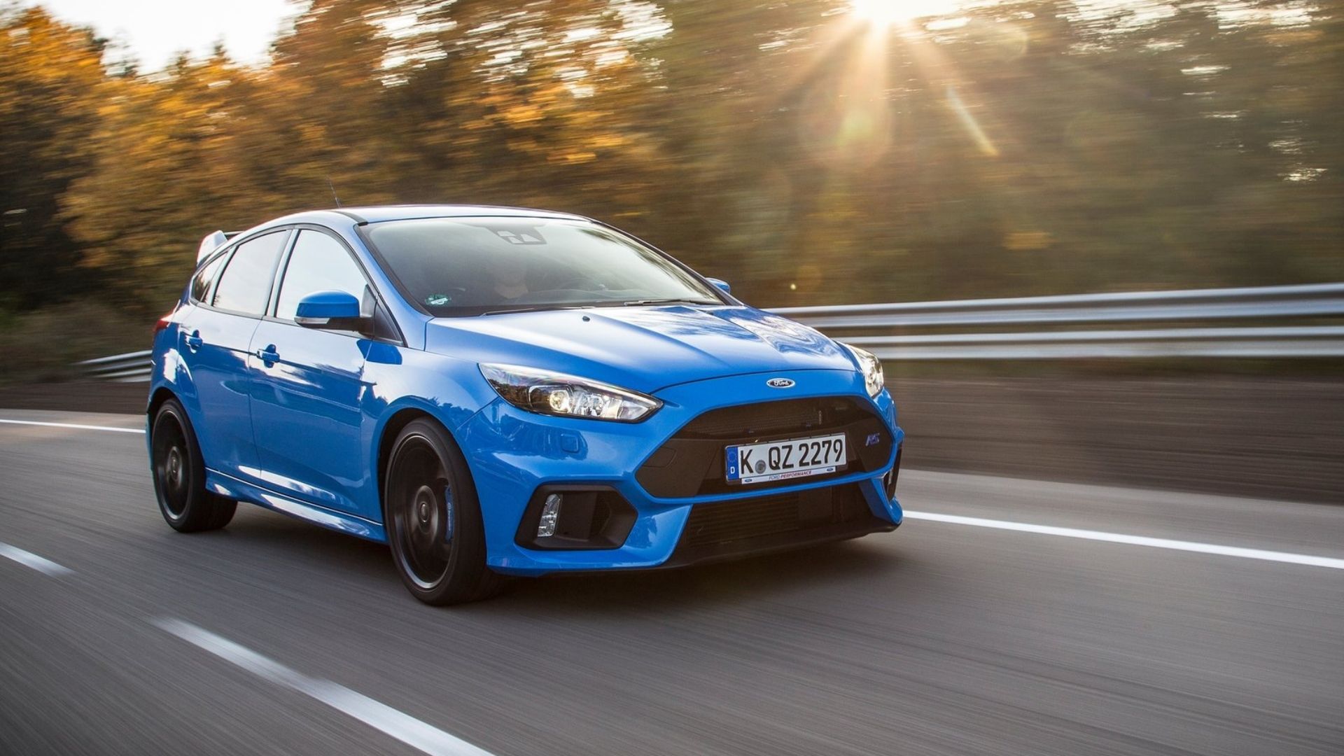 The Ford Focus RS can drift right from the factory.