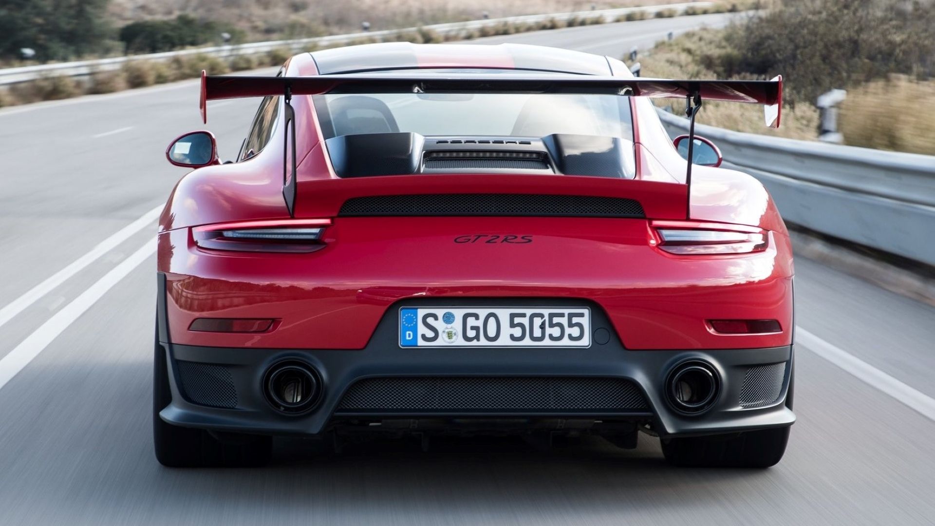 Here’s What Made The Porsche 911 GT2 RS So Fast