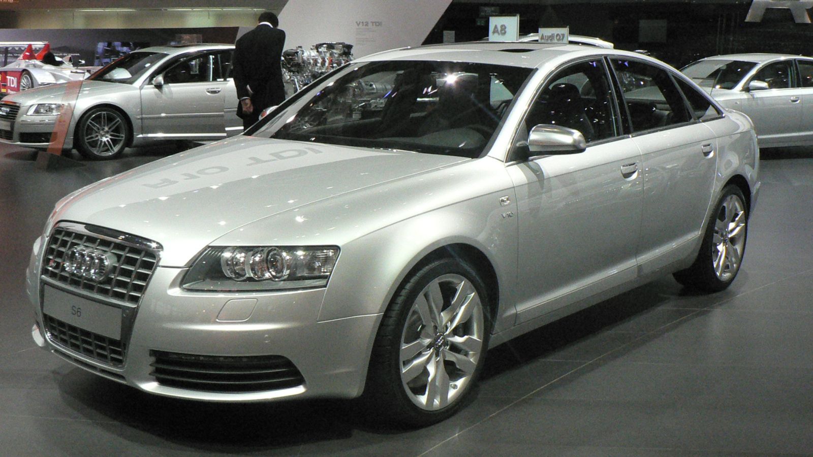 AudiS6 