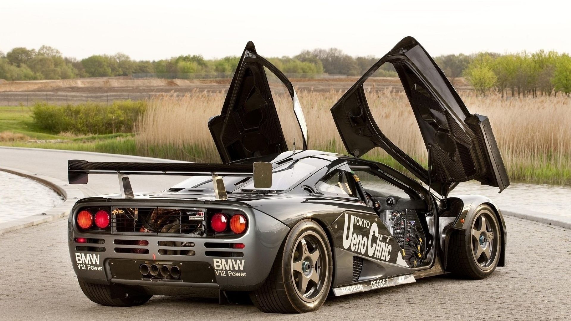 10 Facts You Didn't Know About The Legendary McLaren F1