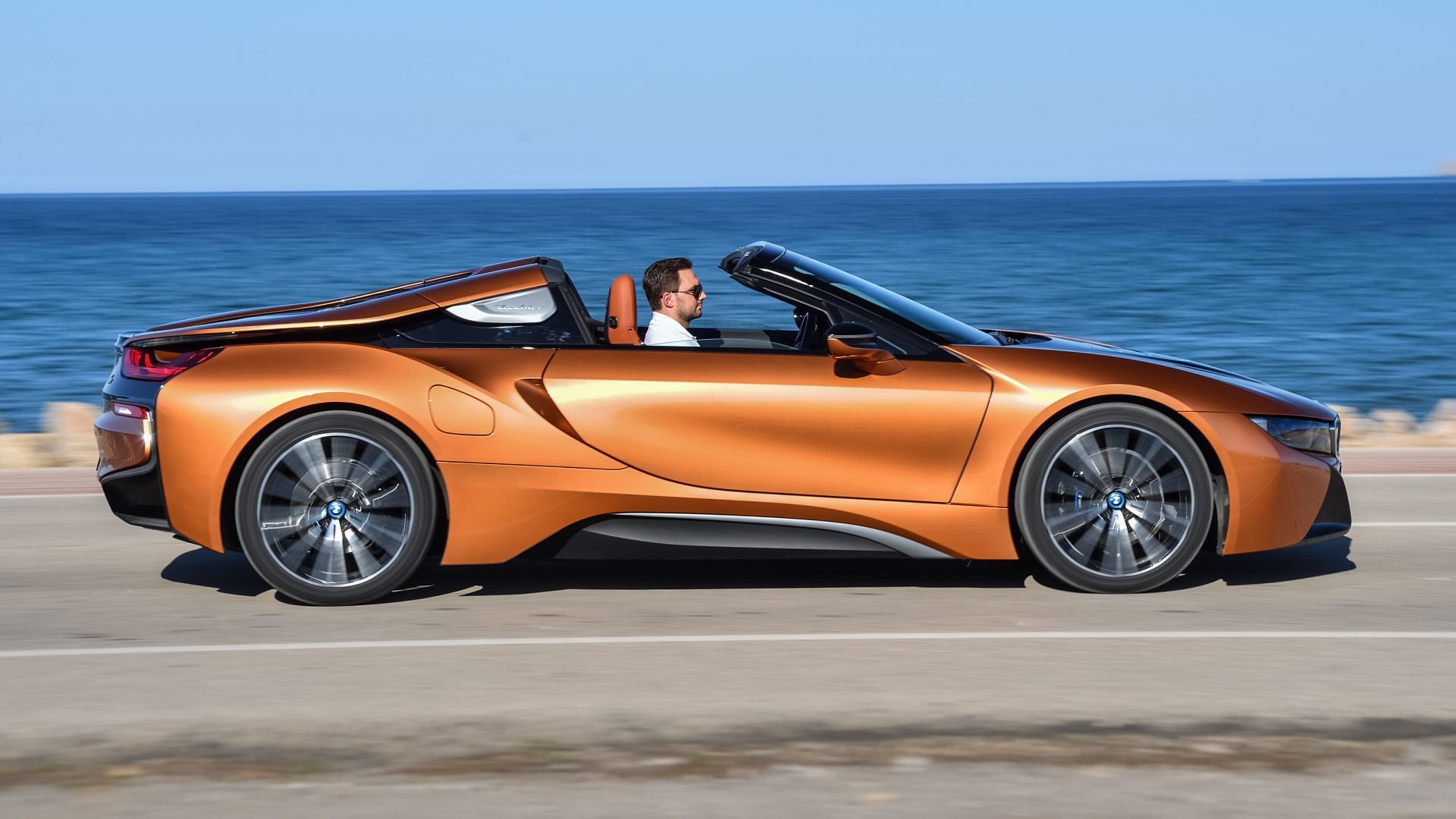 BMW i8 Performance: 0-60 MPH And Top Speed