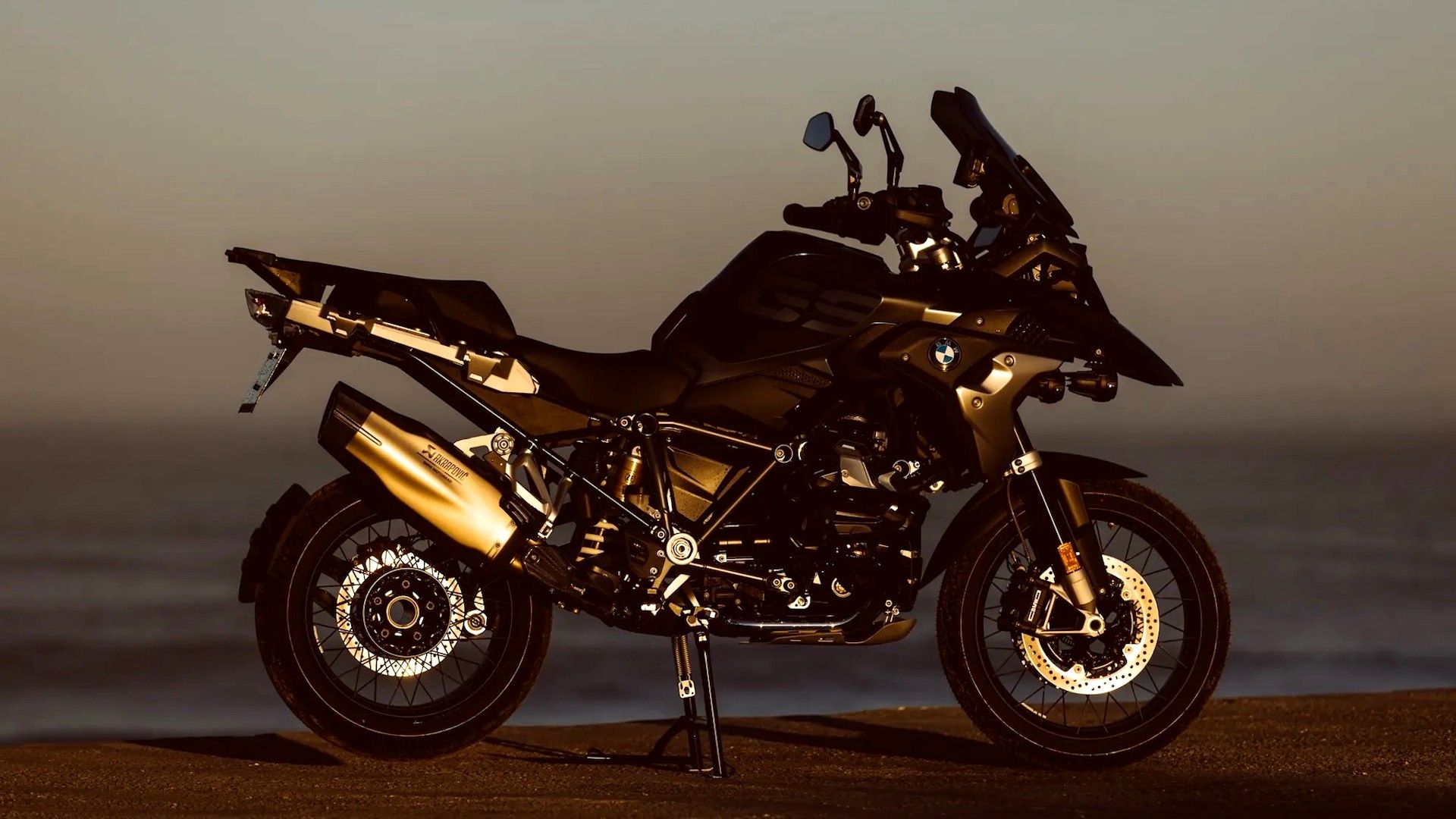 BMW R 1250 GS Ultimate Edition Edited