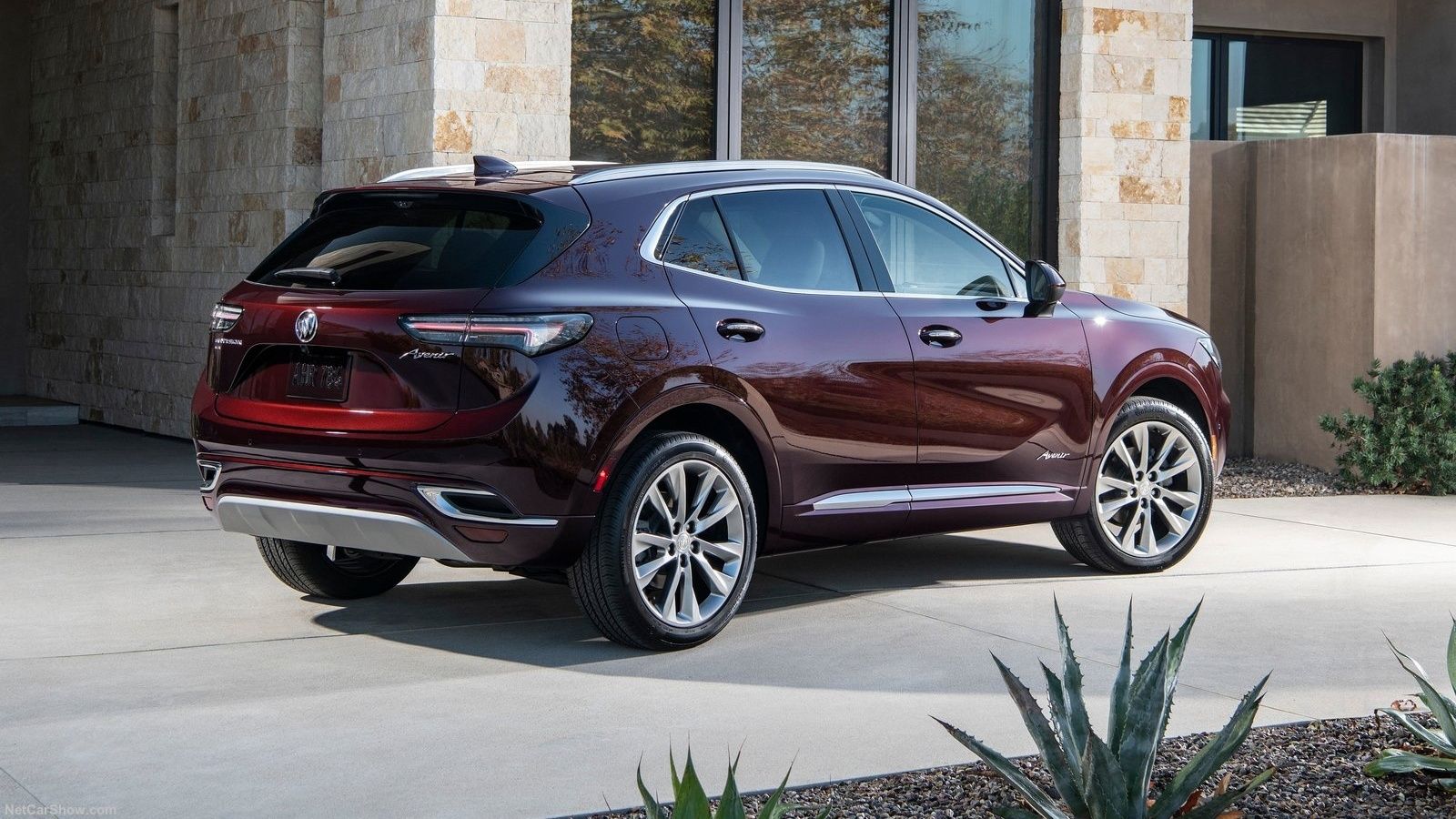 Buick-Envision-2021-1600-0c