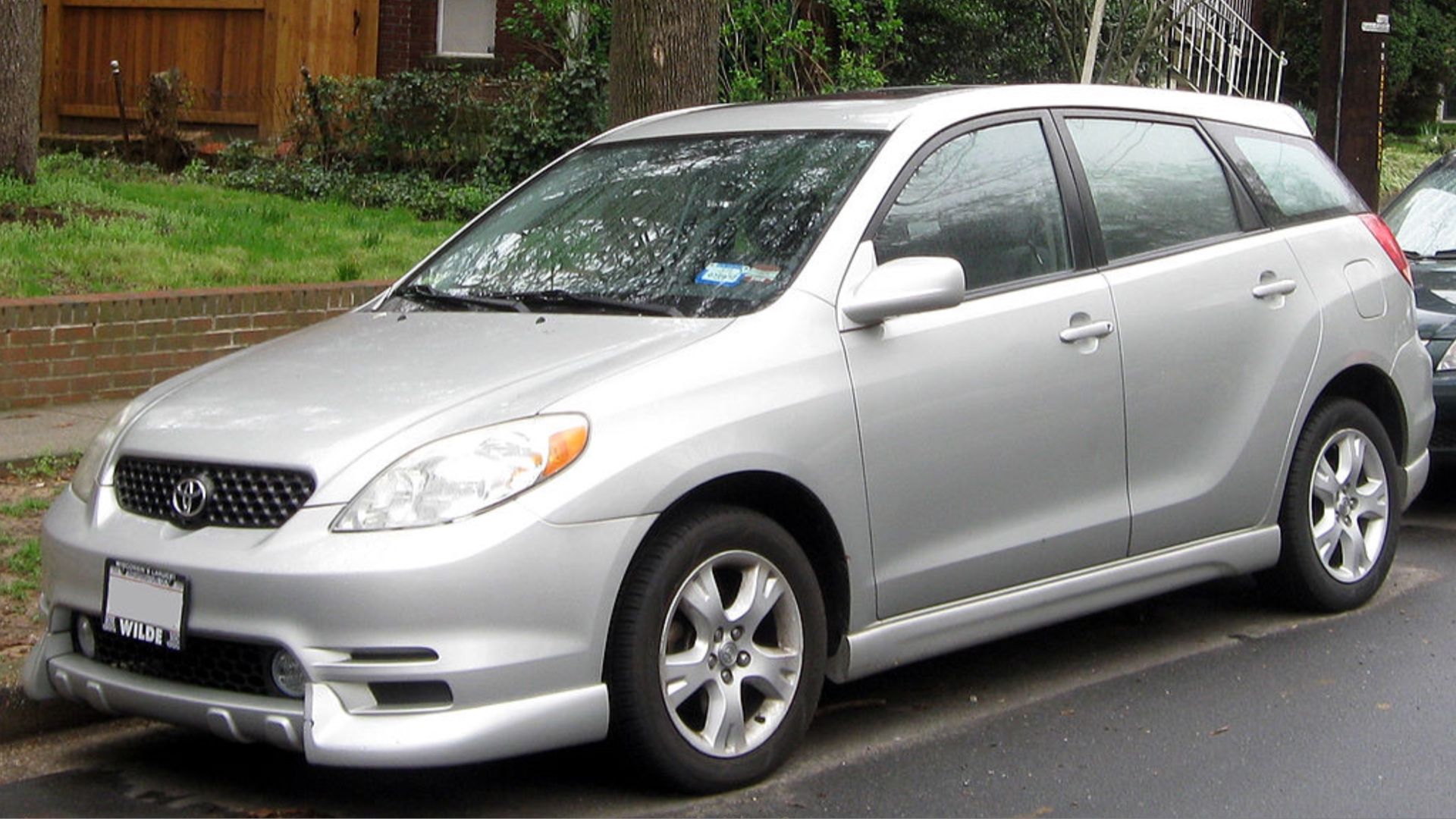 Silver 2003 Toyota Matrix