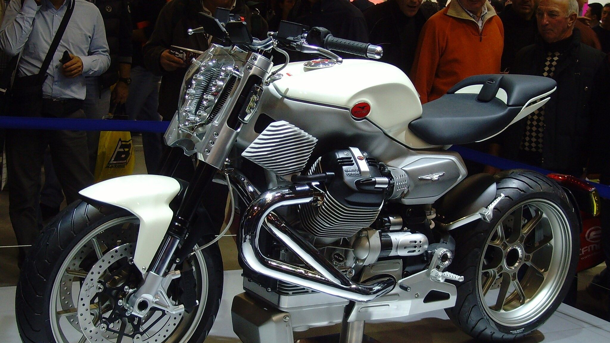 Moto Guzzi V12 X at EICMA, Milano, 2009