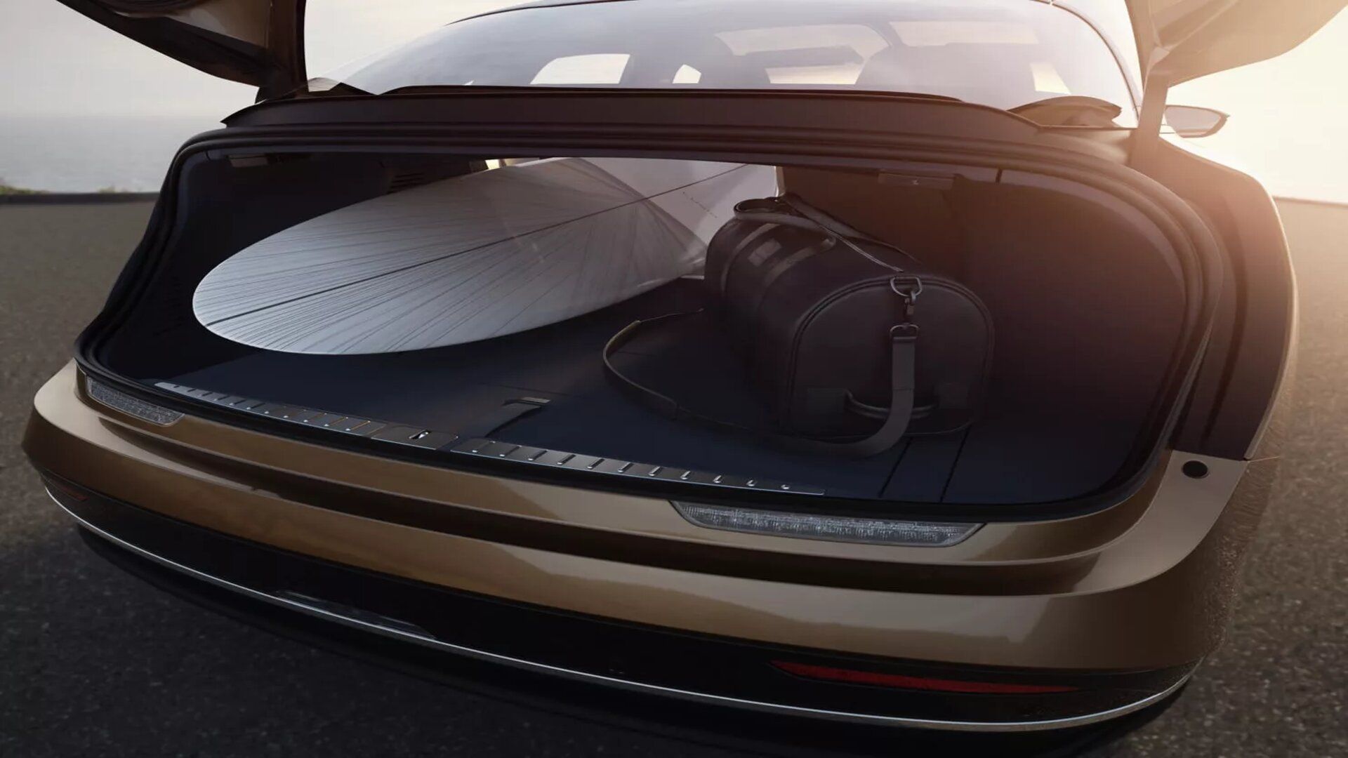 Why The Lucid Air Is The MustHave Electric Car Of The Decade