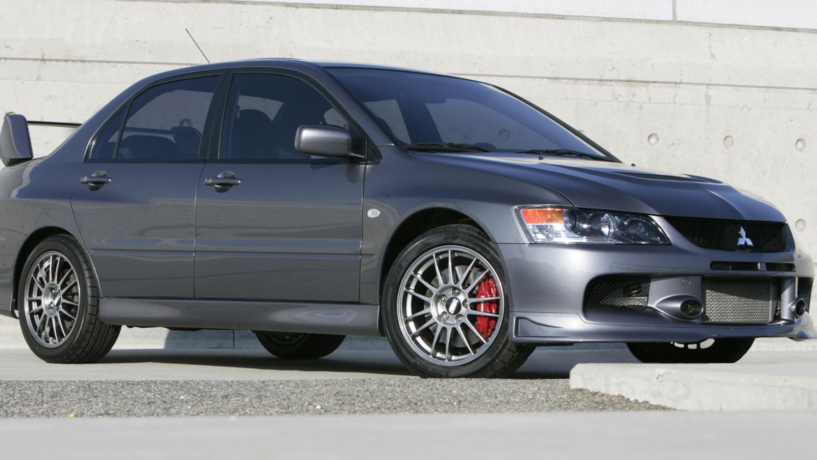 Mitsubishi-Lancer_Evolução