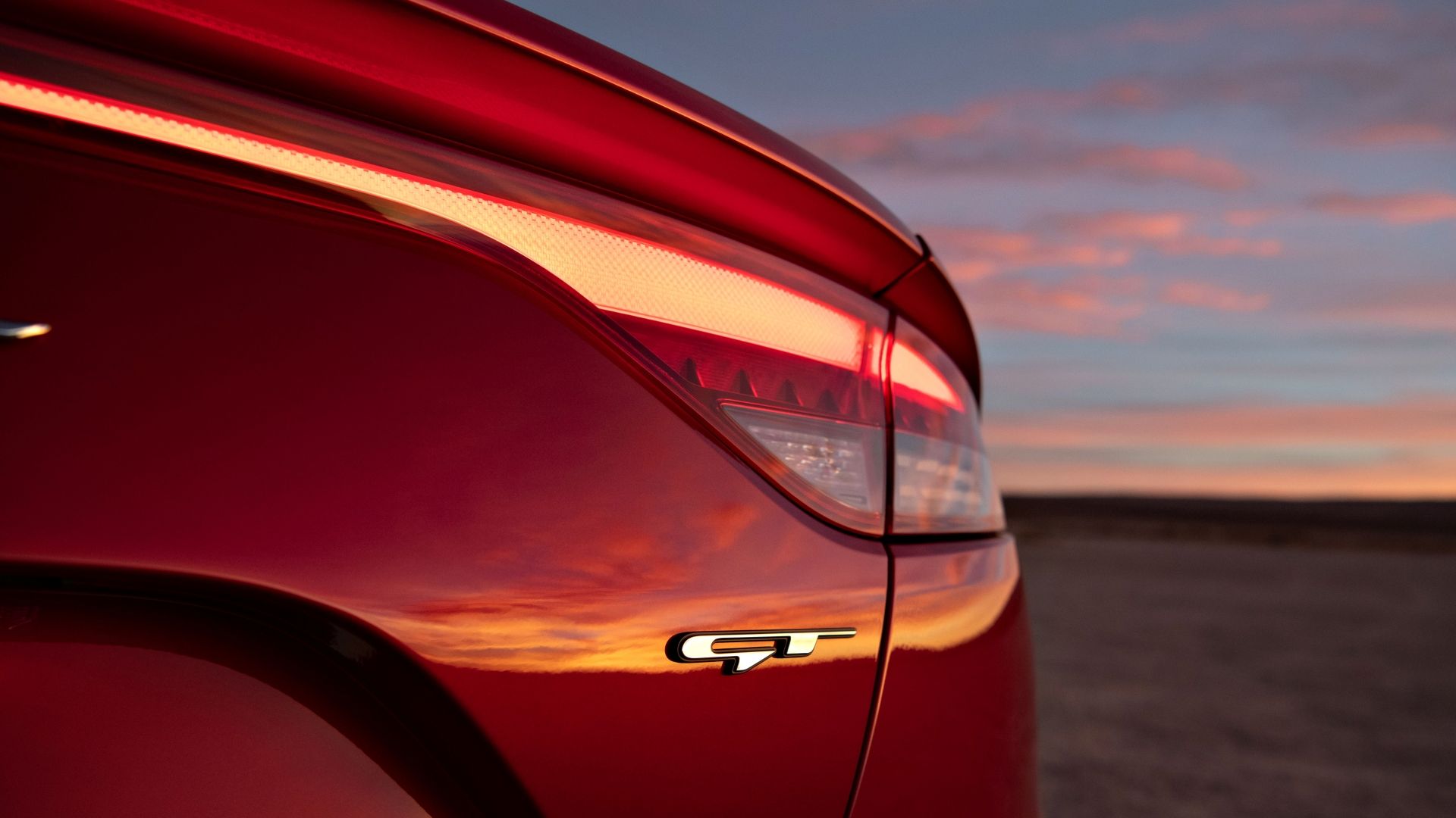 2023 Kia Stinger Vermelho