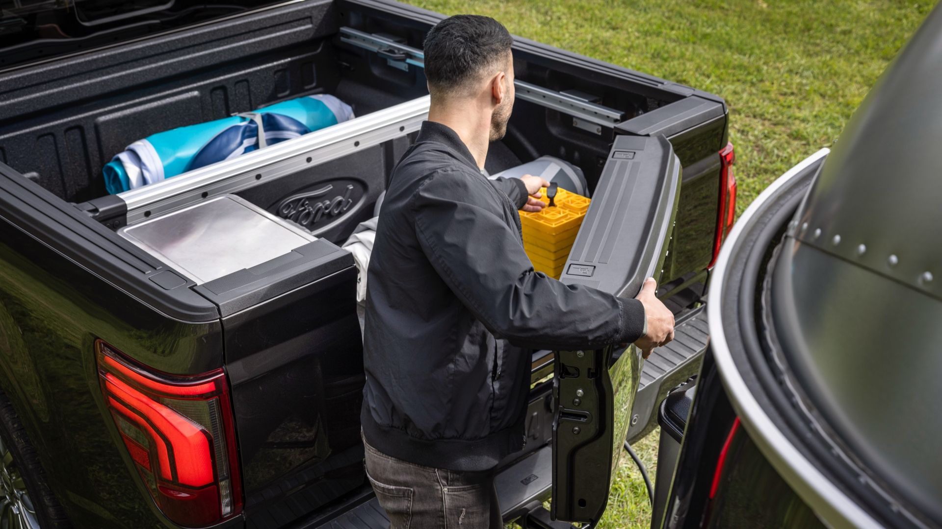 An Up Close Look At The 2024 F150's Pro Access Tailgate
